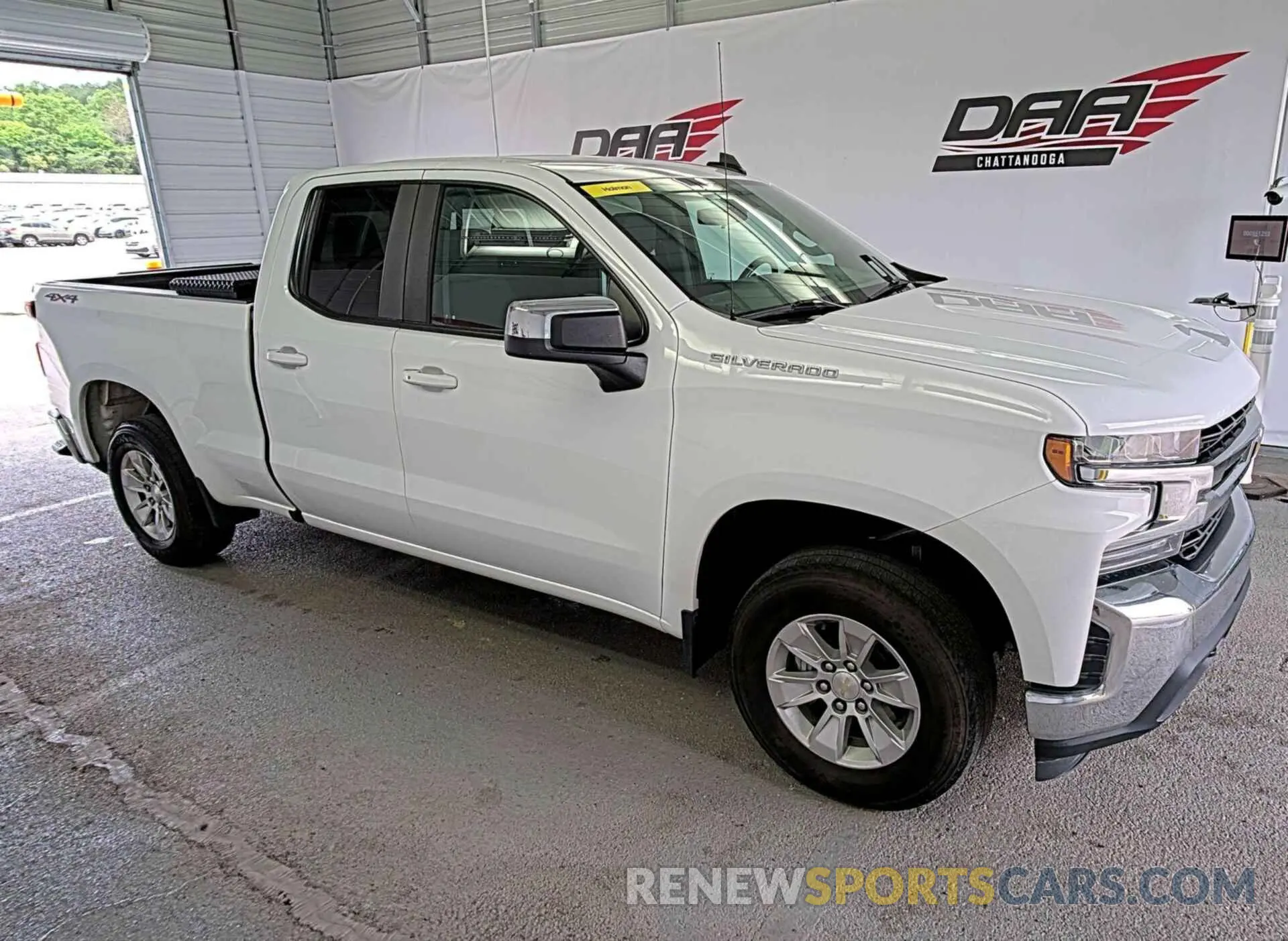 34 Photograph of a damaged car 1GCRYDED9LZ295909 CHEVROLET SILVERADO 1500 2020
