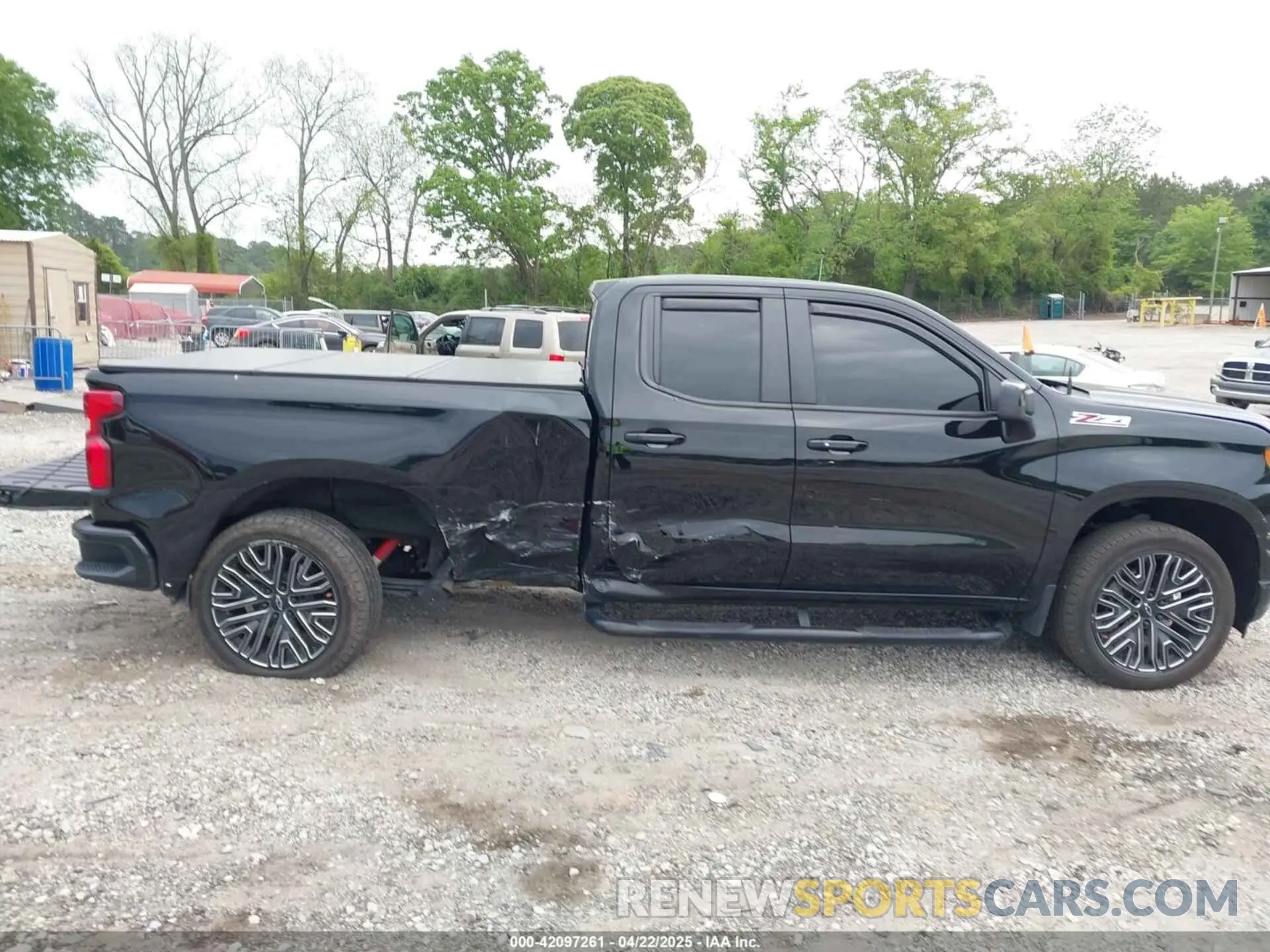 13 Photograph of a damaged car 1GCRYEED1LZ340928 CHEVROLET SILVERADO 1500 2020
