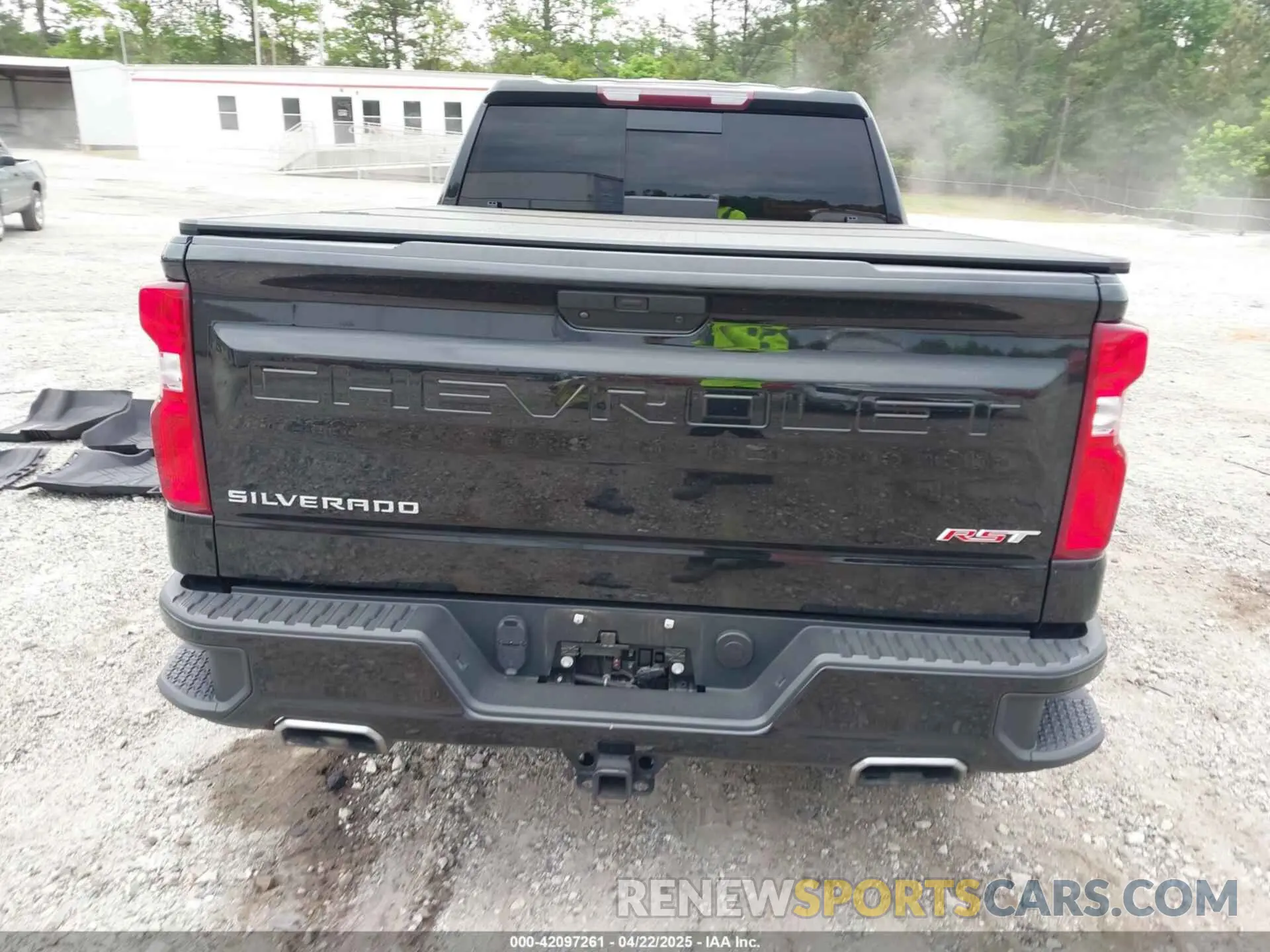 16 Photograph of a damaged car 1GCRYEED1LZ340928 CHEVROLET SILVERADO 1500 2020