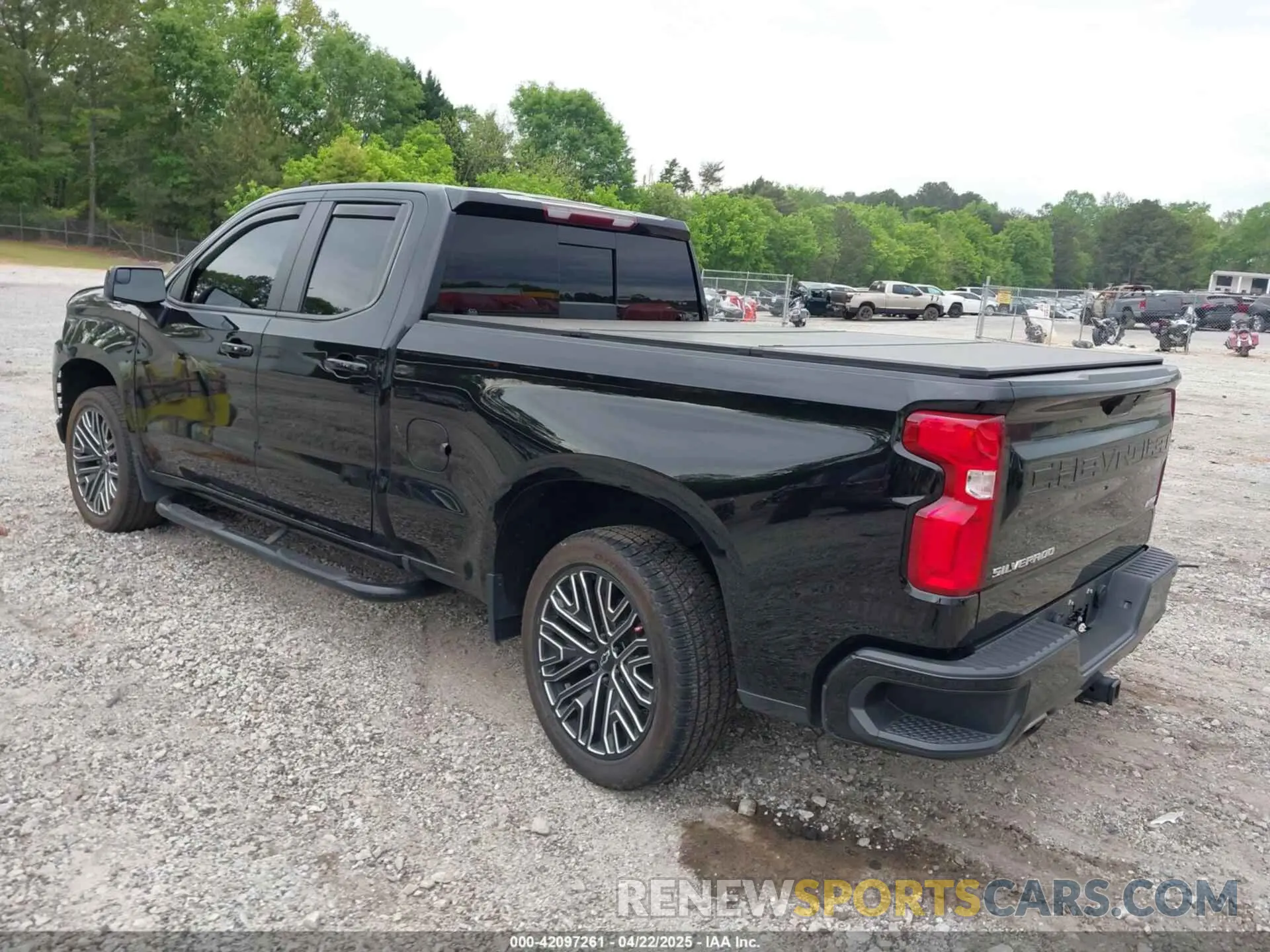 3 Photograph of a damaged car 1GCRYEED1LZ340928 CHEVROLET SILVERADO 1500 2020