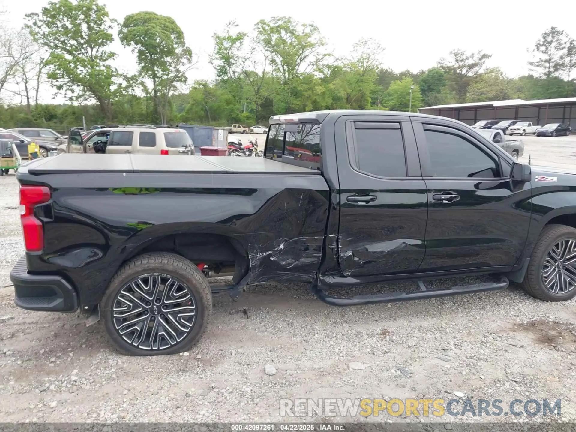 6 Photograph of a damaged car 1GCRYEED1LZ340928 CHEVROLET SILVERADO 1500 2020