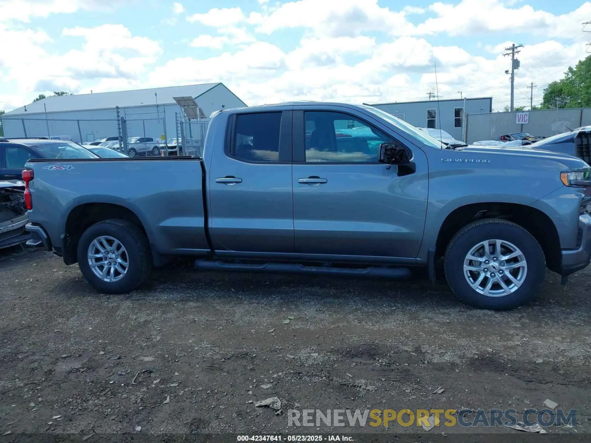 13 Photograph of a damaged car 1GCRYEED9LZ347514 CHEVROLET SILVERADO 1500 2020