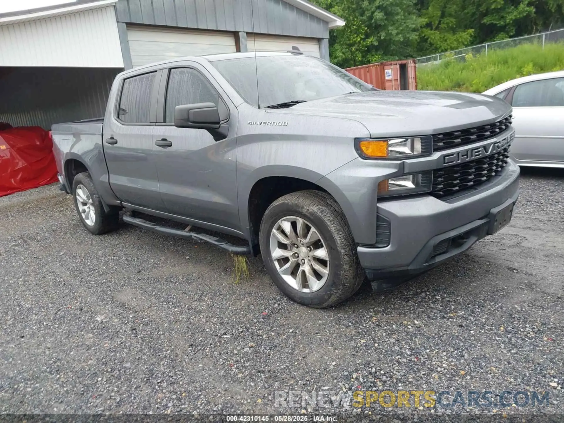 1 Photograph of a damaged car 1GCUYBEF4LZ250585 CHEVROLET SILVERADO 1500 2020