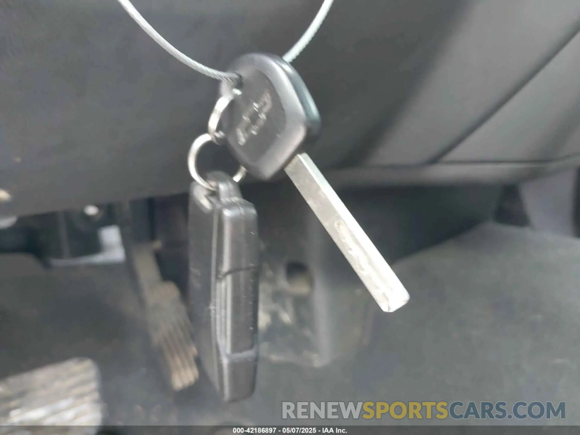 11 Photograph of a damaged car 1GCUYBEF8LZ251450 CHEVROLET SILVERADO 1500 2020
