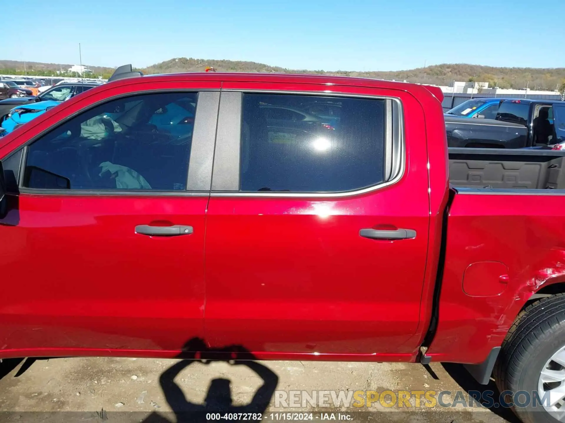 14 Photograph of a damaged car 1GCUYBEFXLZ305217 CHEVROLET SILVERADO 1500 2020