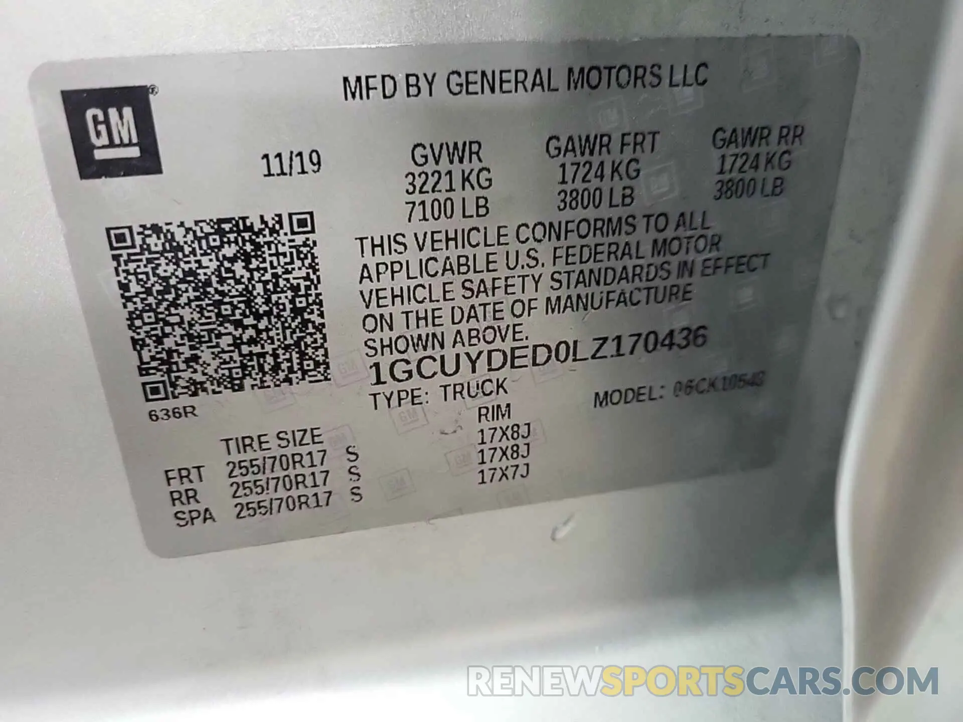 25 Photograph of a damaged car 1GCUYDED0LZ170436 CHEVROLET SILVERADO 1500 2020