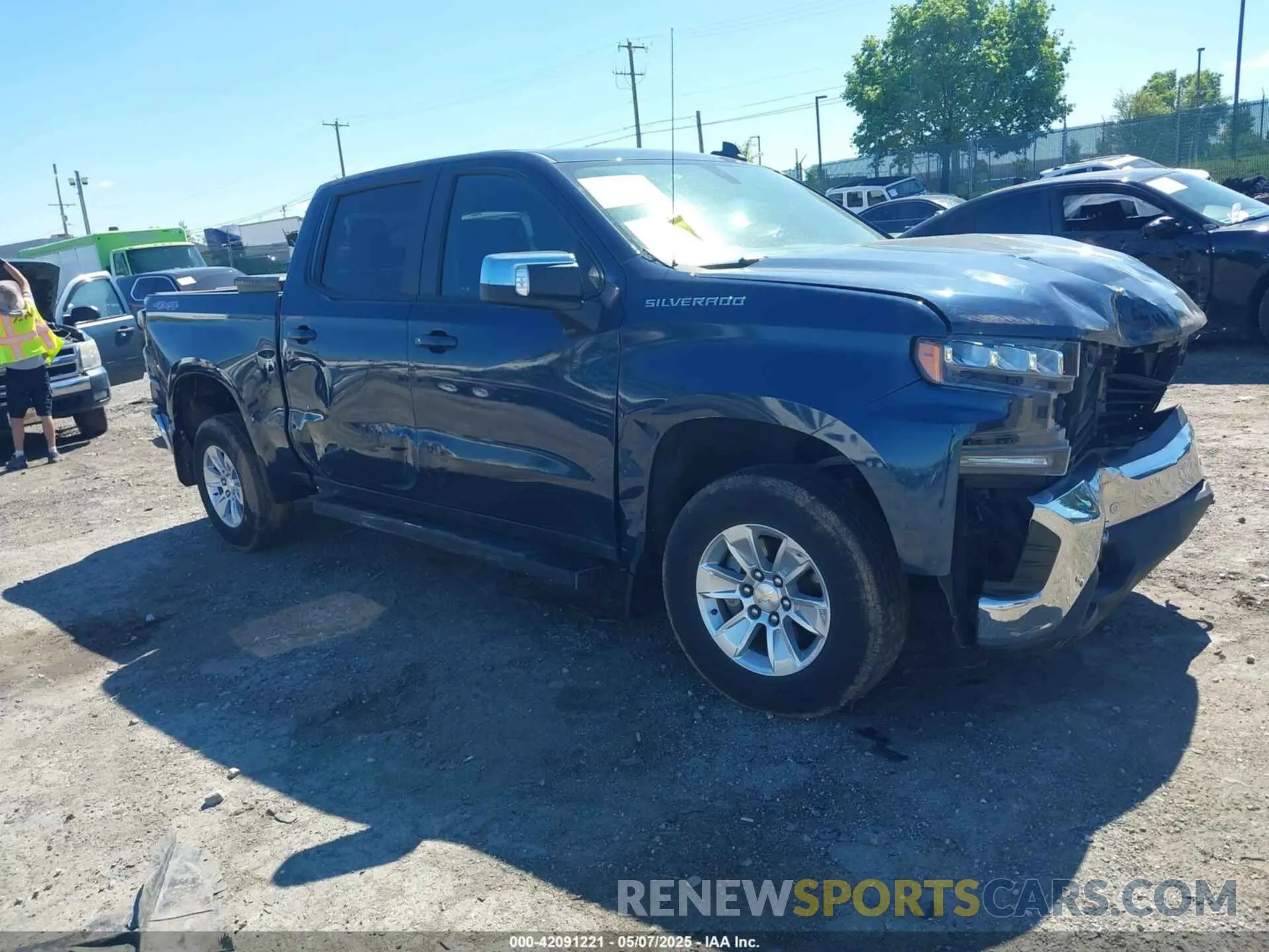 1 Photograph of a damaged car 1GCUYDED0LZ330282 CHEVROLET SILVERADO 1500 2020