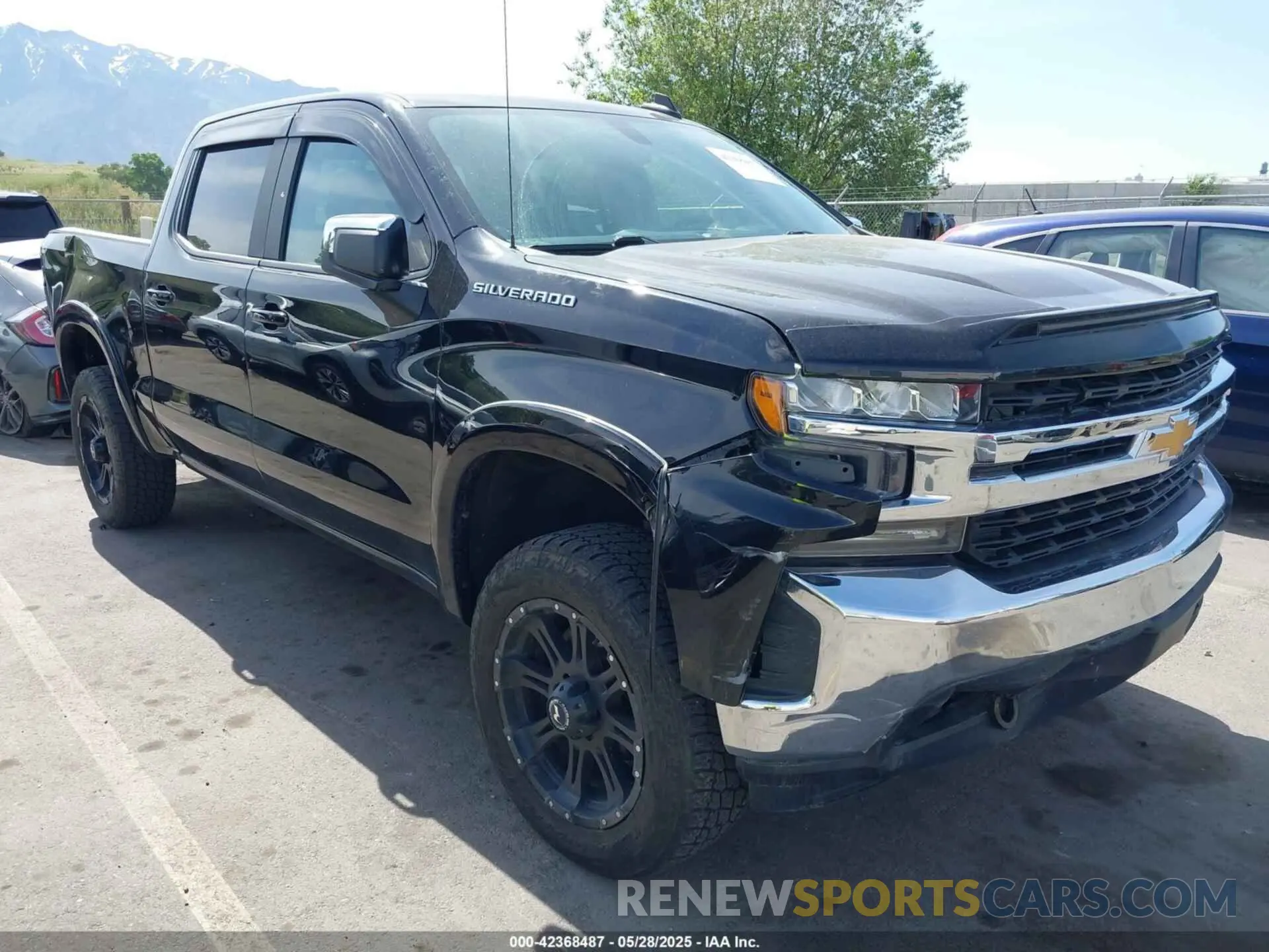 1 Photograph of a damaged car 1GCUYDED1LZ102064 CHEVROLET SILVERADO 1500 2020