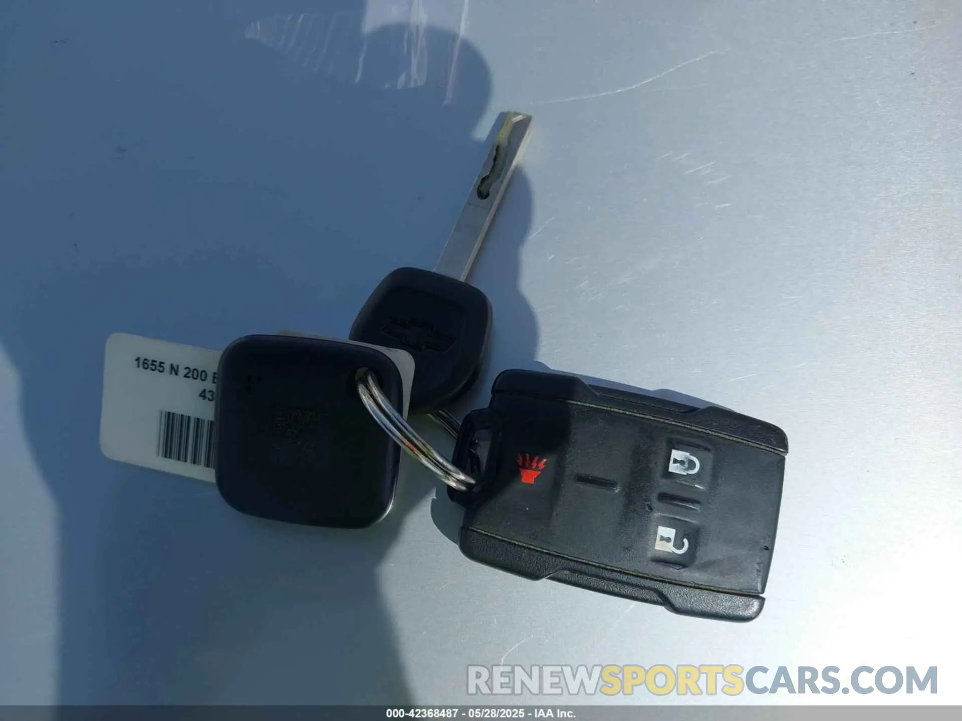 11 Photograph of a damaged car 1GCUYDED1LZ102064 CHEVROLET SILVERADO 1500 2020