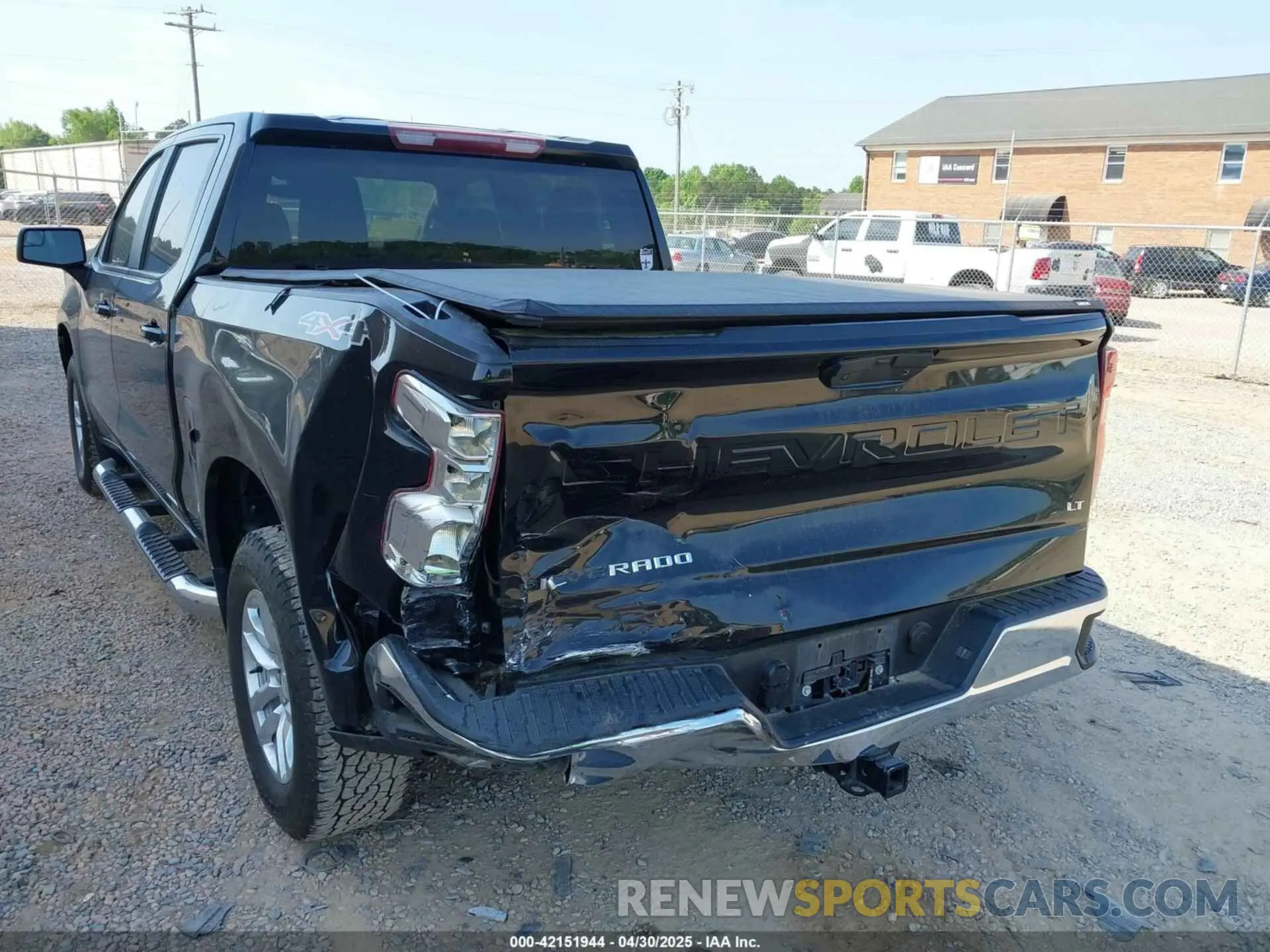 6 Photograph of a damaged car 1GCUYDED1LZ308596 CHEVROLET SILVERADO 1500 2020