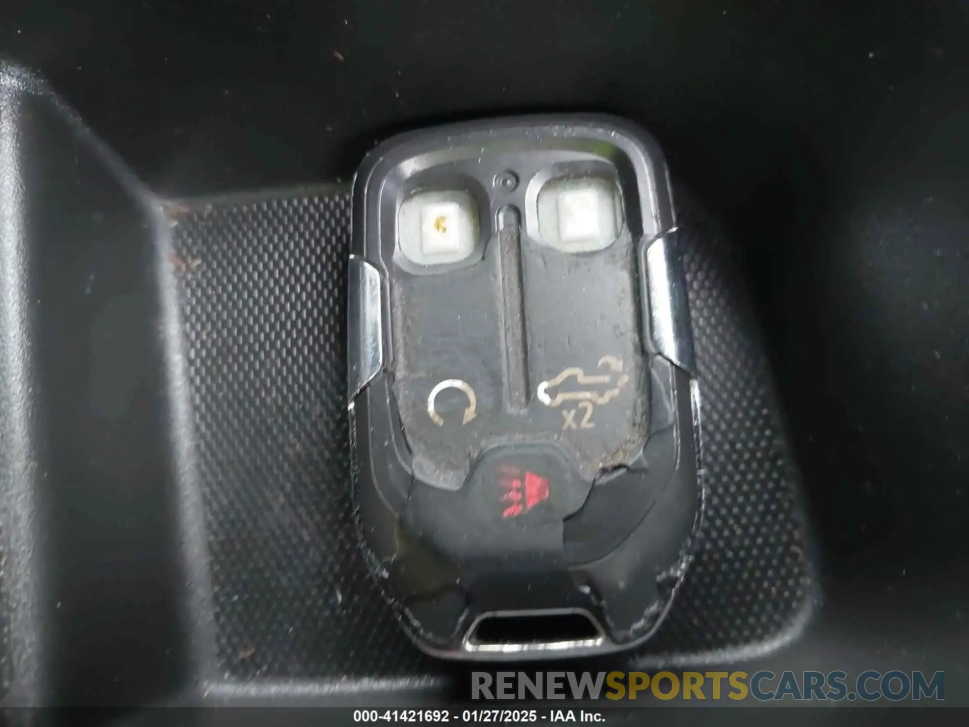 11 Photograph of a damaged car 1GCUYDED3LZ162637 CHEVROLET SILVERADO 1500 2020