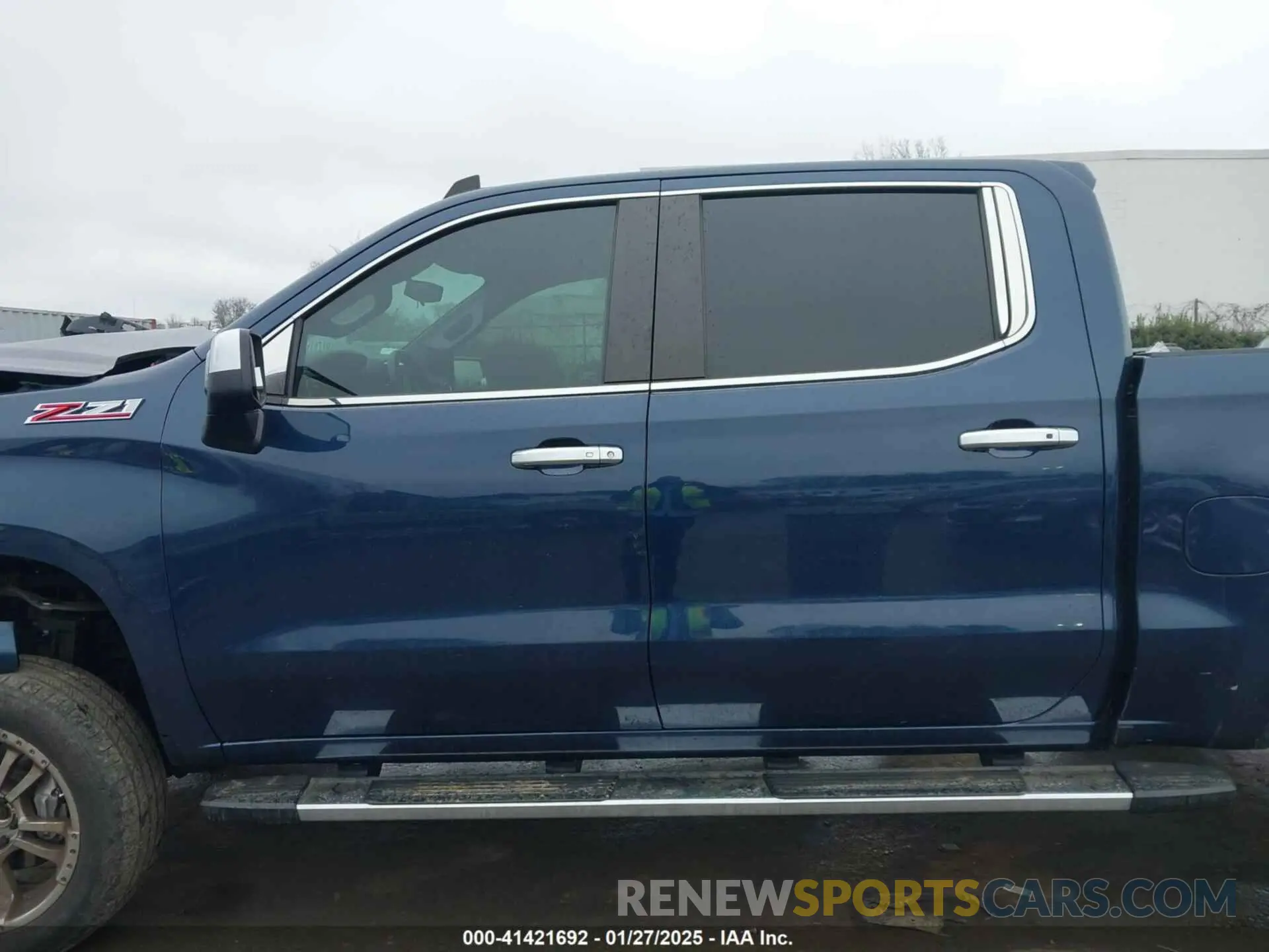 14 Photograph of a damaged car 1GCUYDED3LZ162637 CHEVROLET SILVERADO 1500 2020