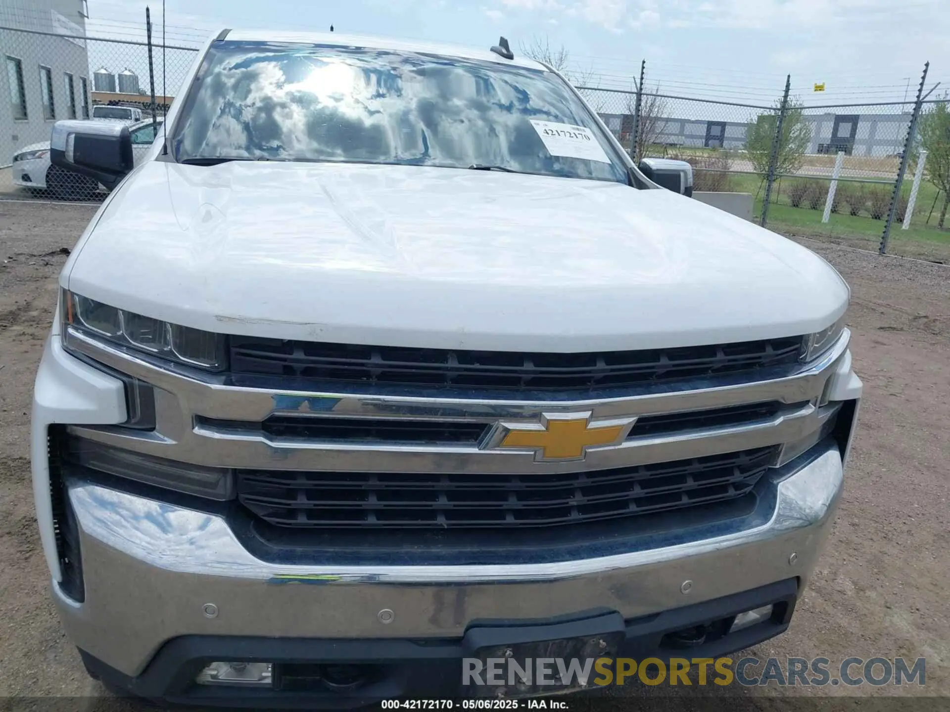 12 Photograph of a damaged car 1GCUYDED4LZ137214 CHEVROLET SILVERADO 1500 2020
