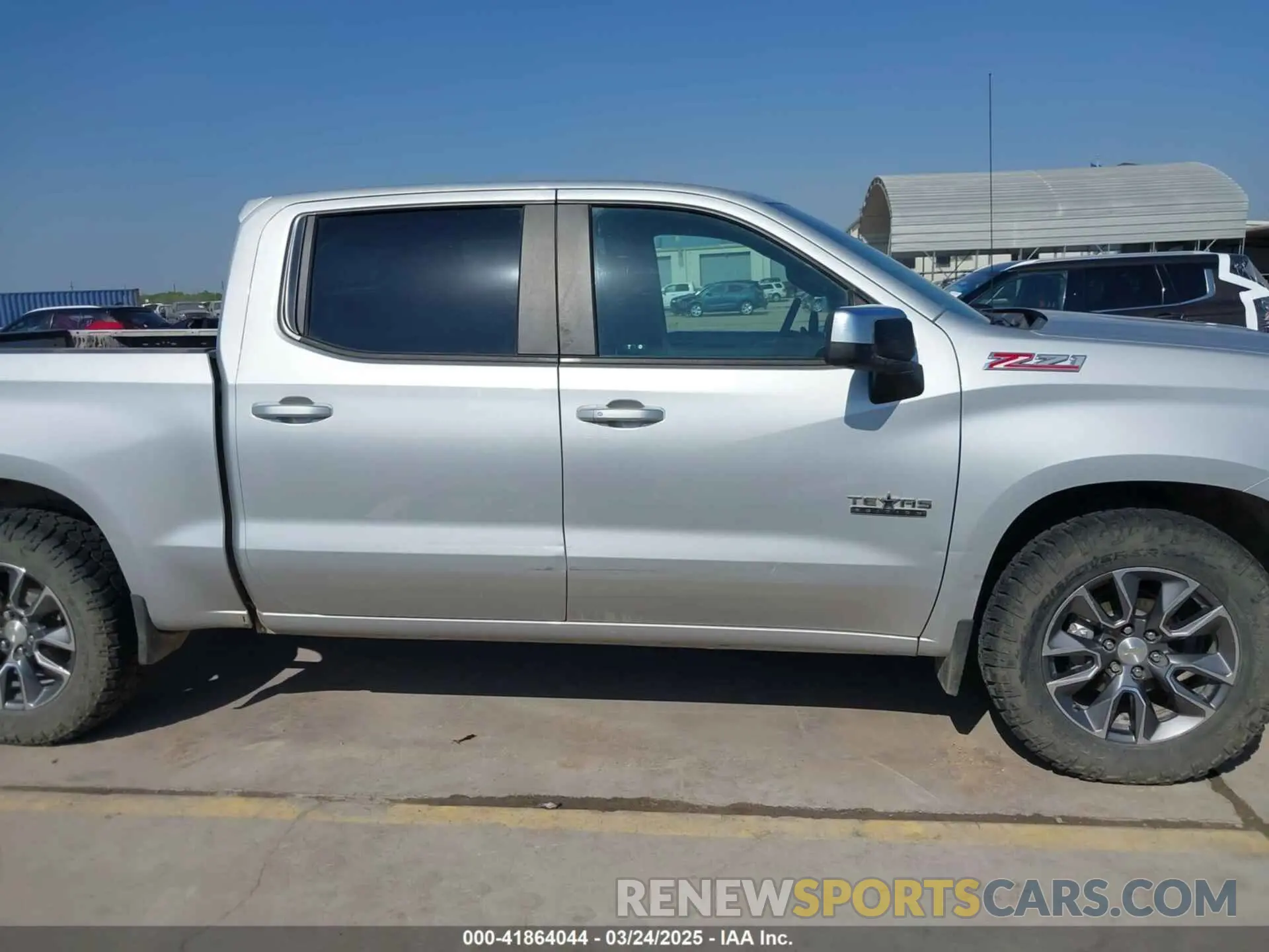 14 Photograph of a damaged car 1GCUYDED4LZ240844 CHEVROLET SILVERADO 1500 2020