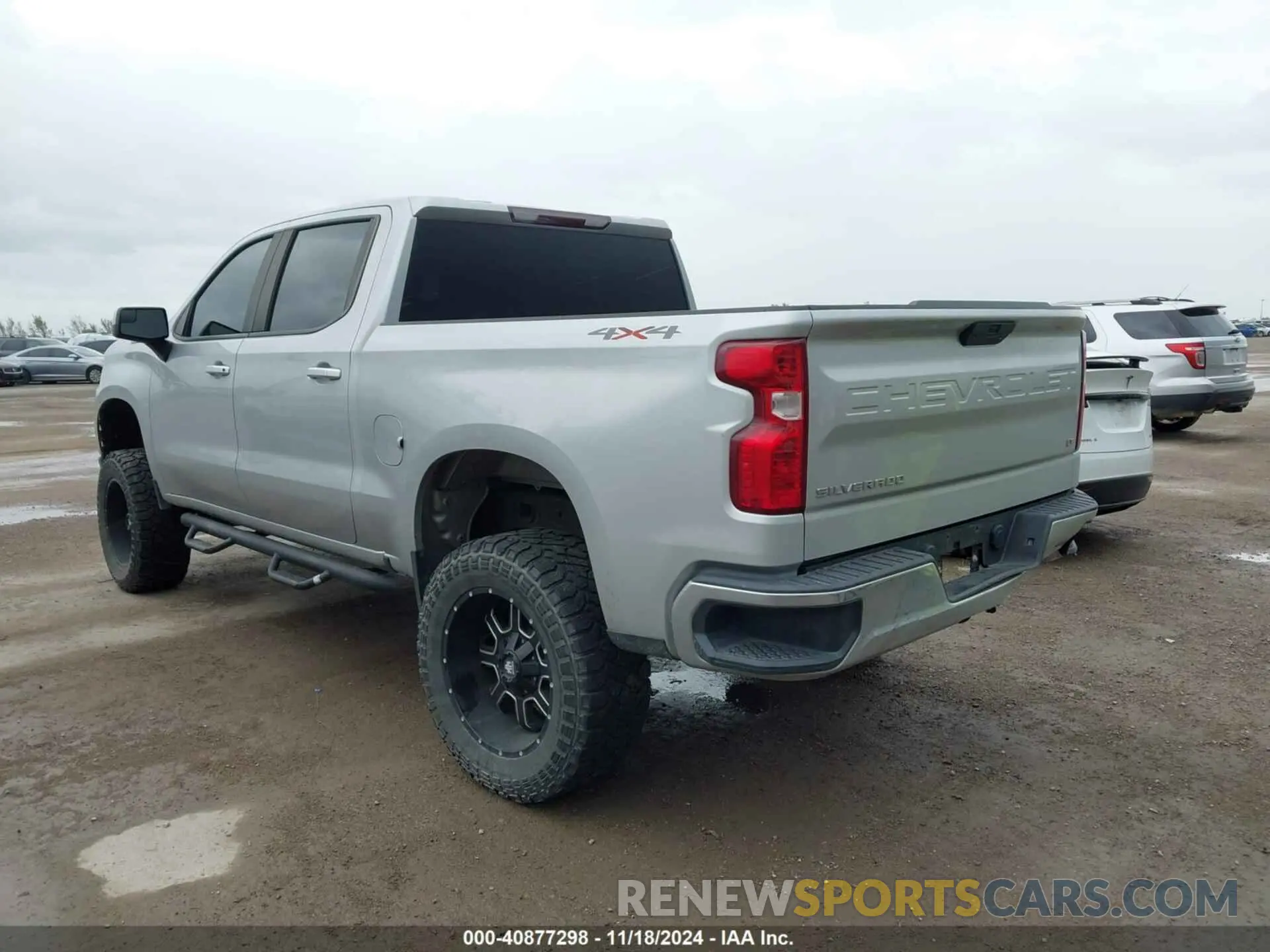 3 Photograph of a damaged car 1GCUYDED6LZ170344 CHEVROLET SILVERADO 1500 2020