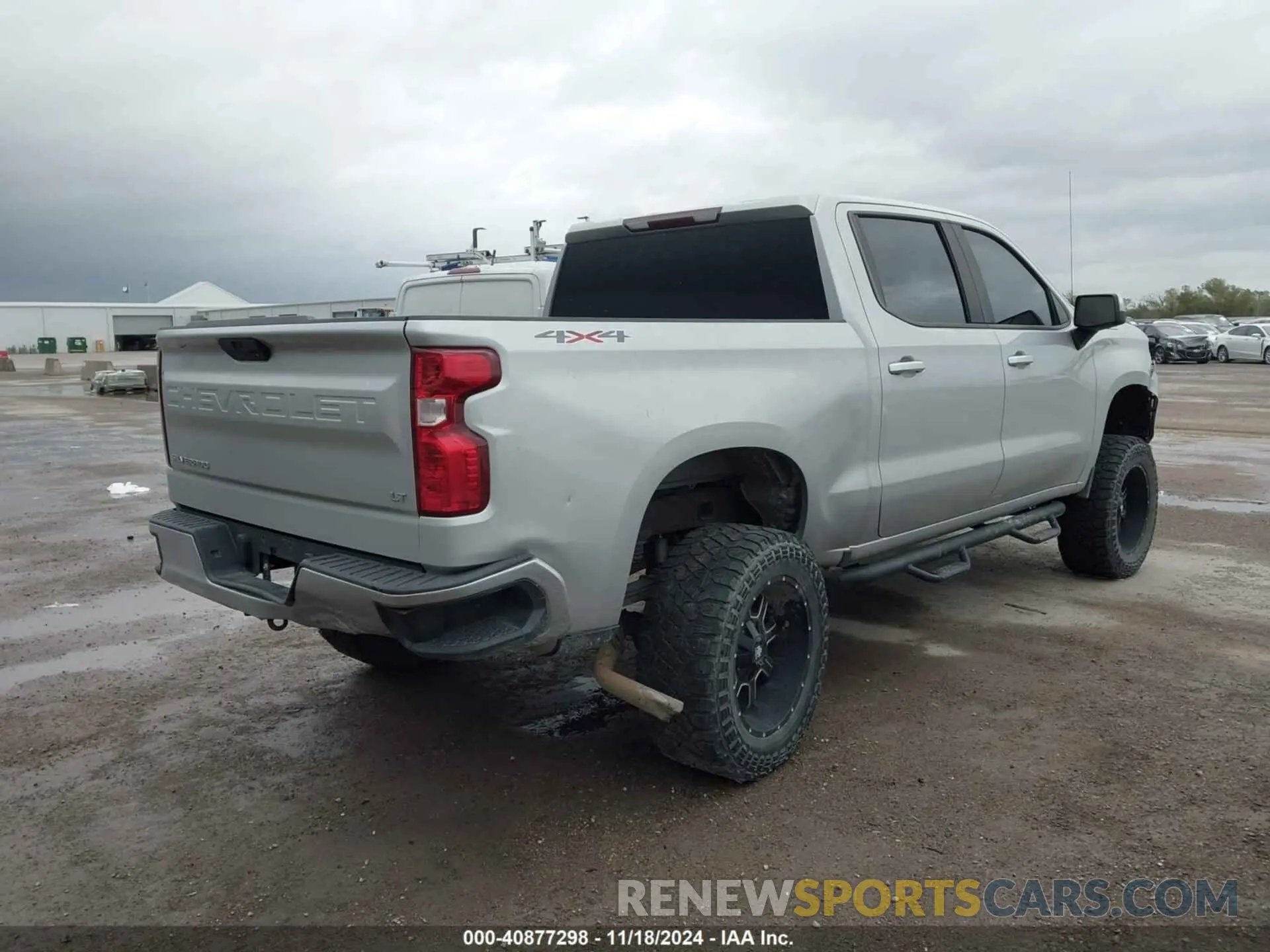 4 Photograph of a damaged car 1GCUYDED6LZ170344 CHEVROLET SILVERADO 1500 2020