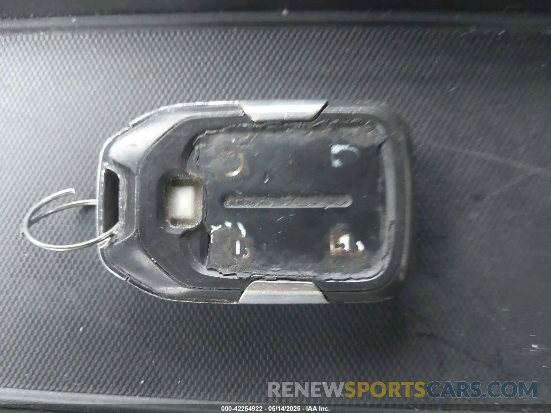 11 Photograph of a damaged car 1GCUYDED6LZ284294 CHEVROLET SILVERADO 1500 2020