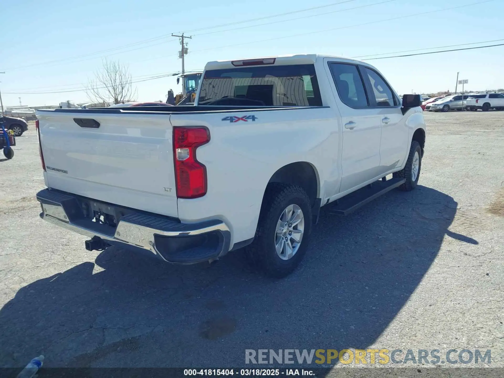 4 Photograph of a damaged car 1GCUYDED7LZ137028 CHEVROLET SILVERADO 1500 2020