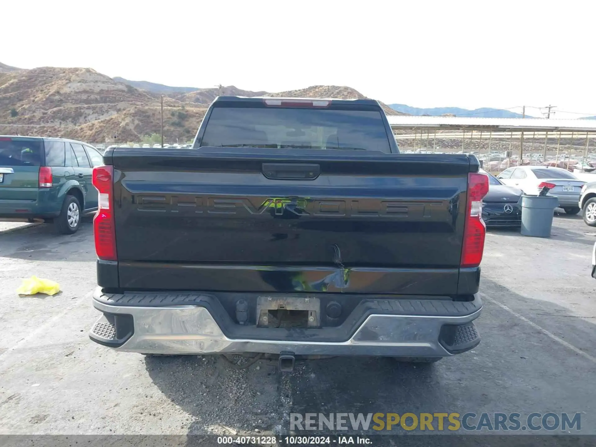 15 Photograph of a damaged car 1GCUYDEDXLZ221344 CHEVROLET SILVERADO 1500 2020