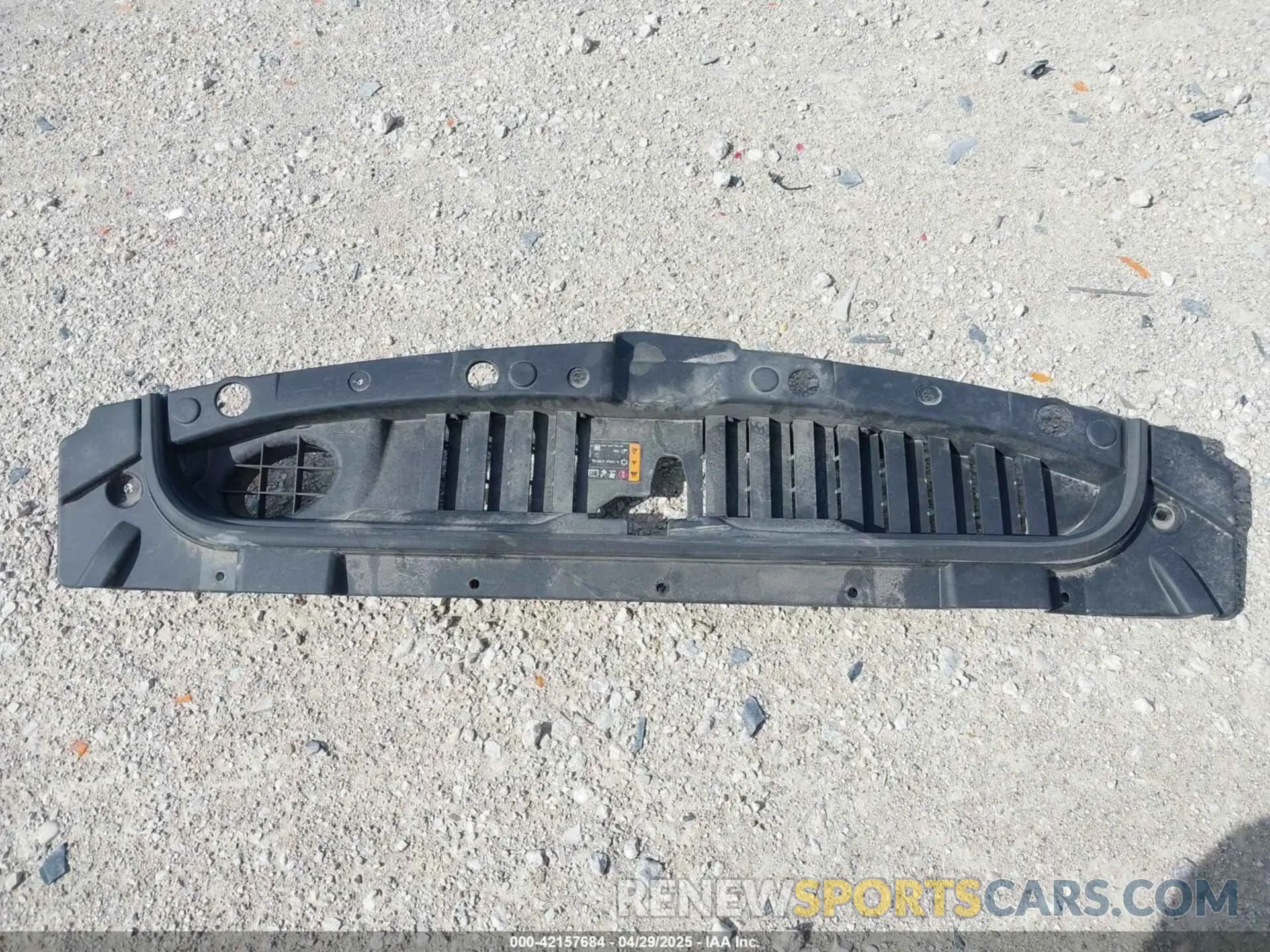 12 Photograph of a damaged car 1GCUYDET3LZ181454 CHEVROLET SILVERADO 1500 2020