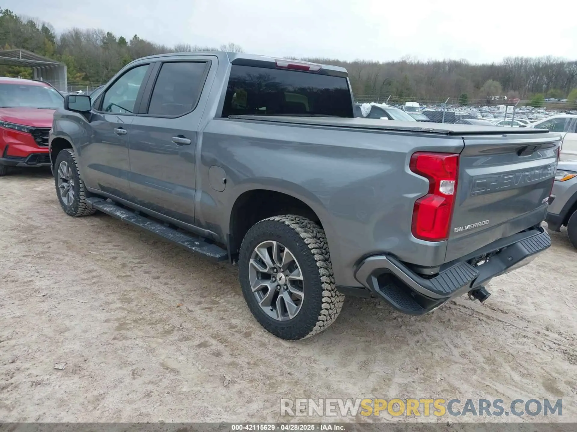 3 Photograph of a damaged car 1GCUYEED3LZ215133 CHEVROLET SILVERADO 1500 2020