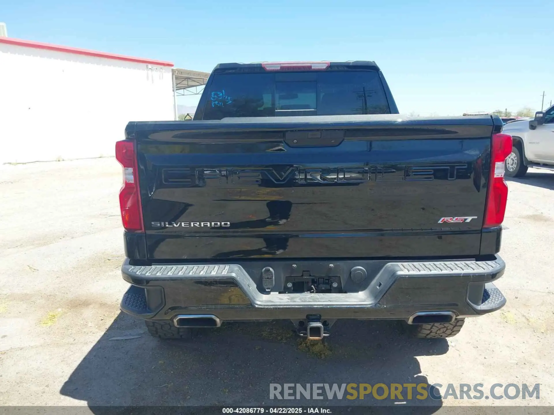 16 Photograph of a damaged car 1GCUYEED5LZ180840 CHEVROLET SILVERADO 1500 2020