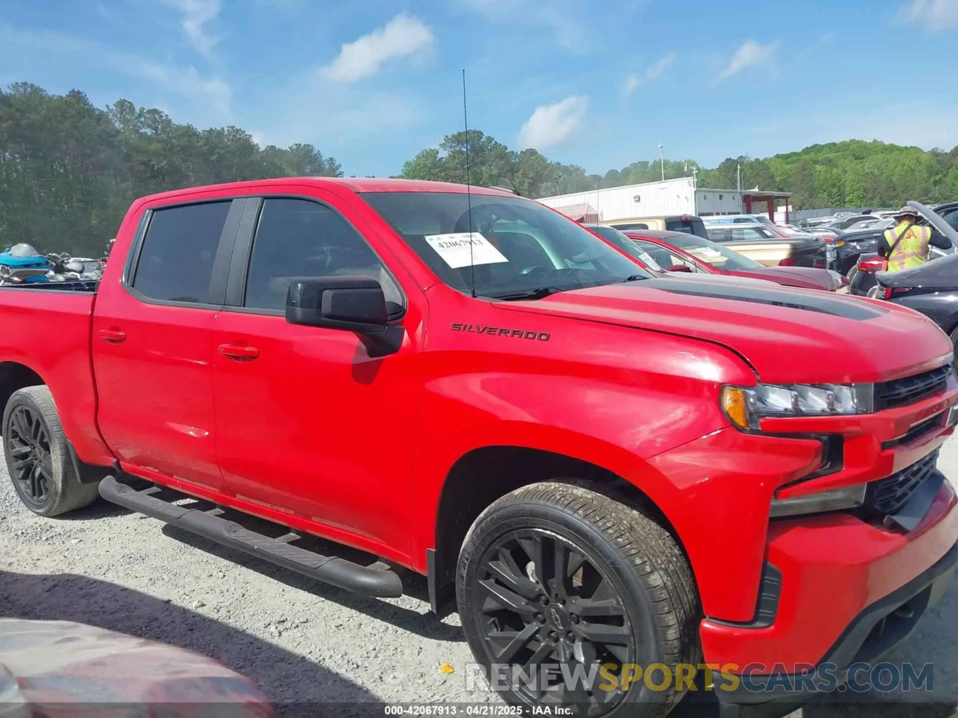 13 Photograph of a damaged car 1GCUYEEL0LZ291304 CHEVROLET SILVERADO 1500 2020