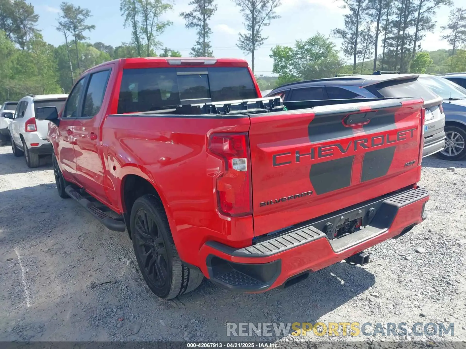 3 Photograph of a damaged car 1GCUYEEL0LZ291304 CHEVROLET SILVERADO 1500 2020