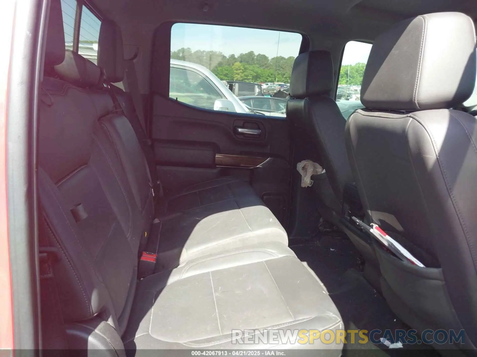8 Photograph of a damaged car 1GCUYEEL0LZ291304 CHEVROLET SILVERADO 1500 2020