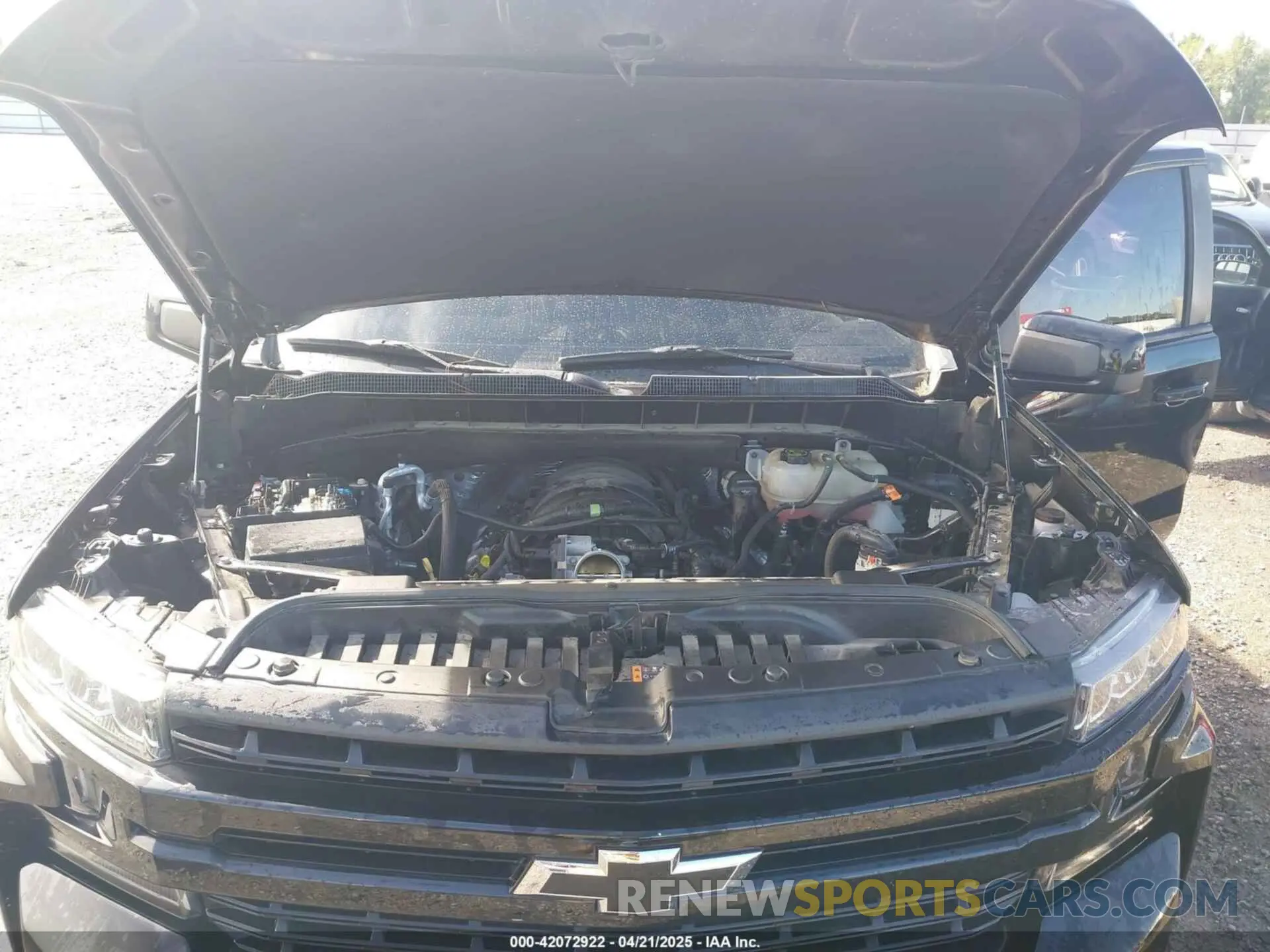 10 Photograph of a damaged car 1GCUYEEL6LZ378415 CHEVROLET SILVERADO 1500 2020