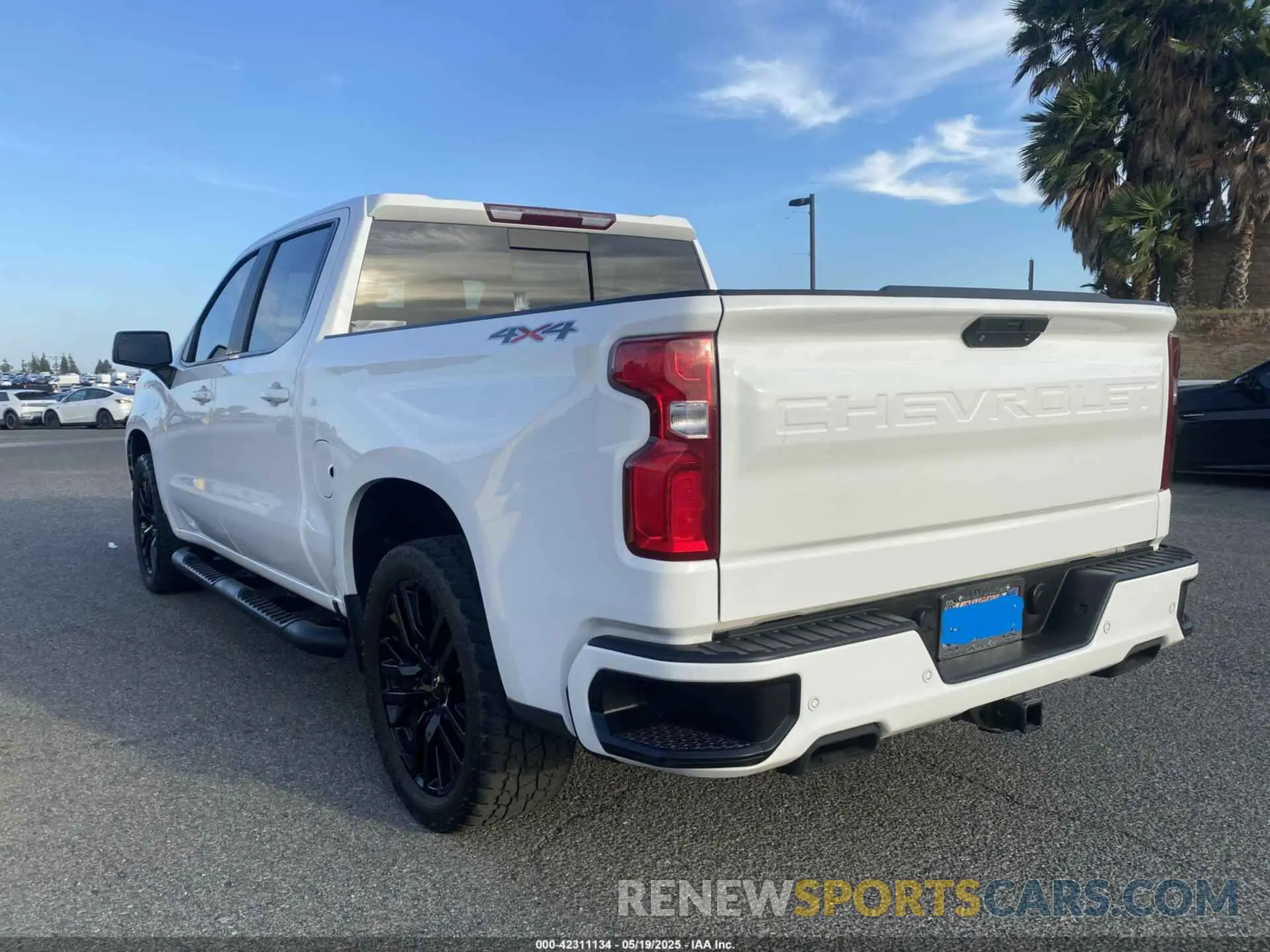 3 Photograph of a damaged car 1GCUYEEL8LZ230024 CHEVROLET SILVERADO 1500 2020