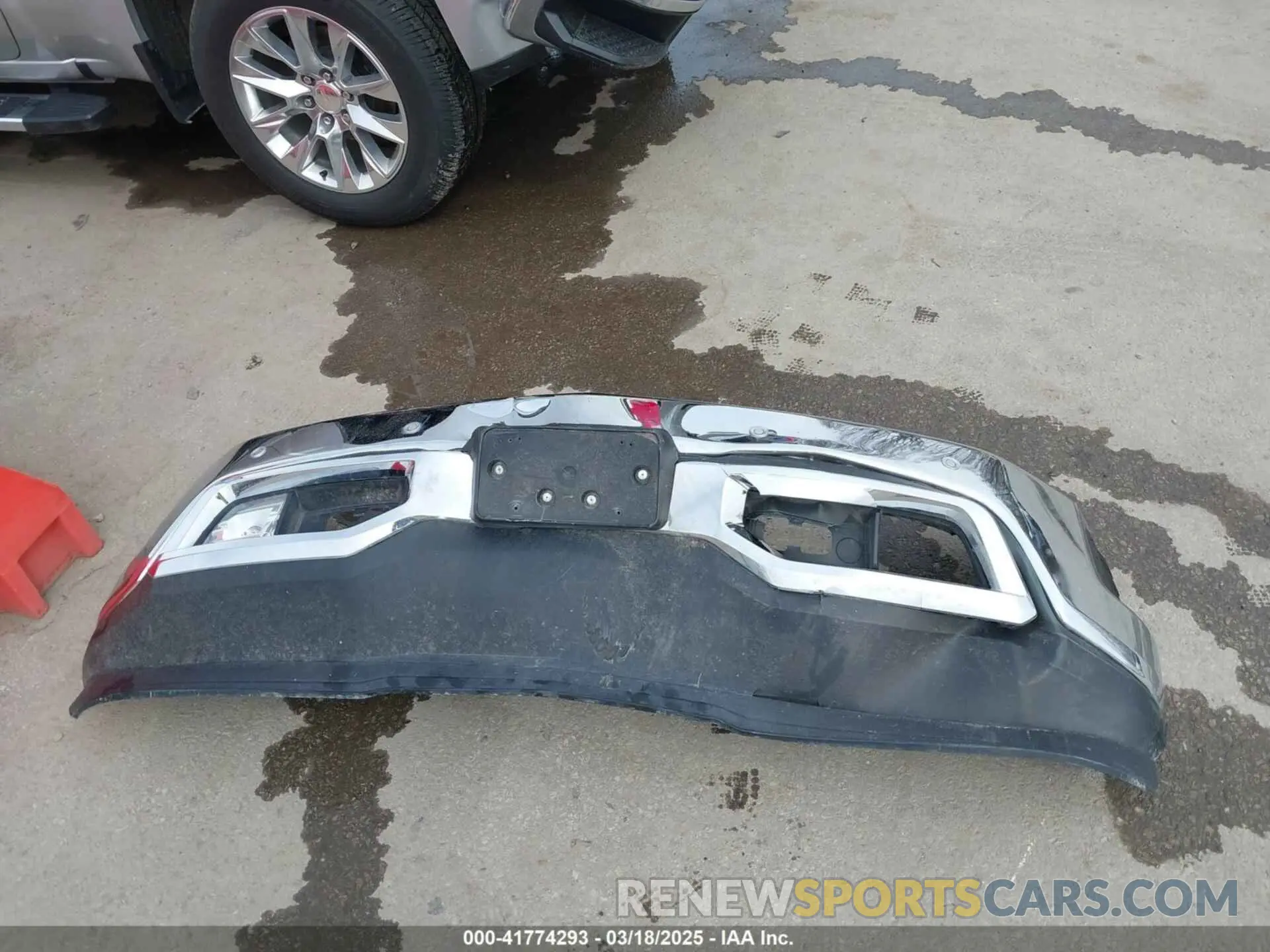 12 Photograph of a damaged car 1GCUYGED9LZ248570 CHEVROLET SILVERADO 1500 2020