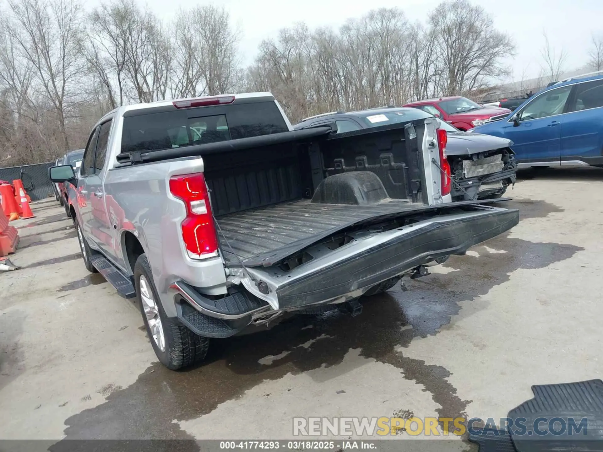 3 Photograph of a damaged car 1GCUYGED9LZ248570 CHEVROLET SILVERADO 1500 2020