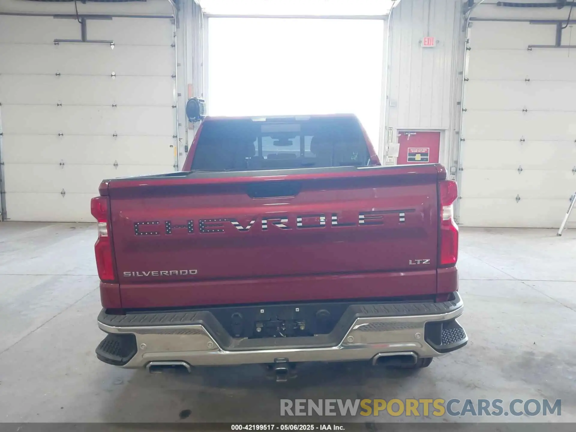 16 Photograph of a damaged car 1GCUYGEL8LZ126273 CHEVROLET SILVERADO 1500 2020