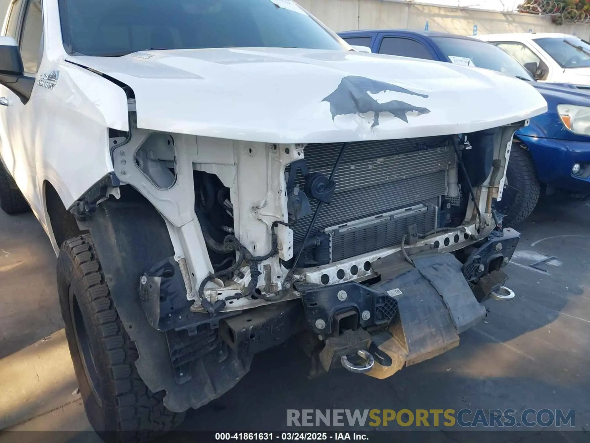 6 Photograph of a damaged car 1GCUYHET5LZ132165 CHEVROLET SILVERADO 1500 2020