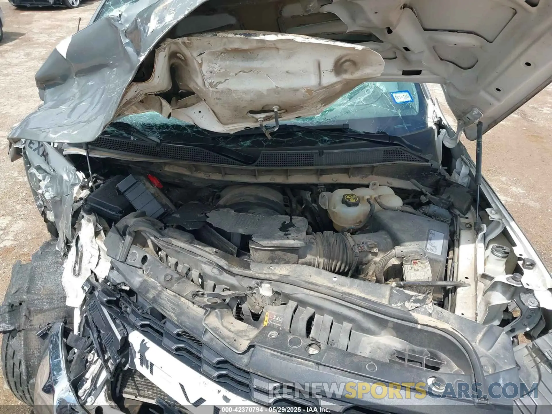 10 Photograph of a damaged car 3GCNWAEF0LG413382 CHEVROLET SILVERADO 1500 2020