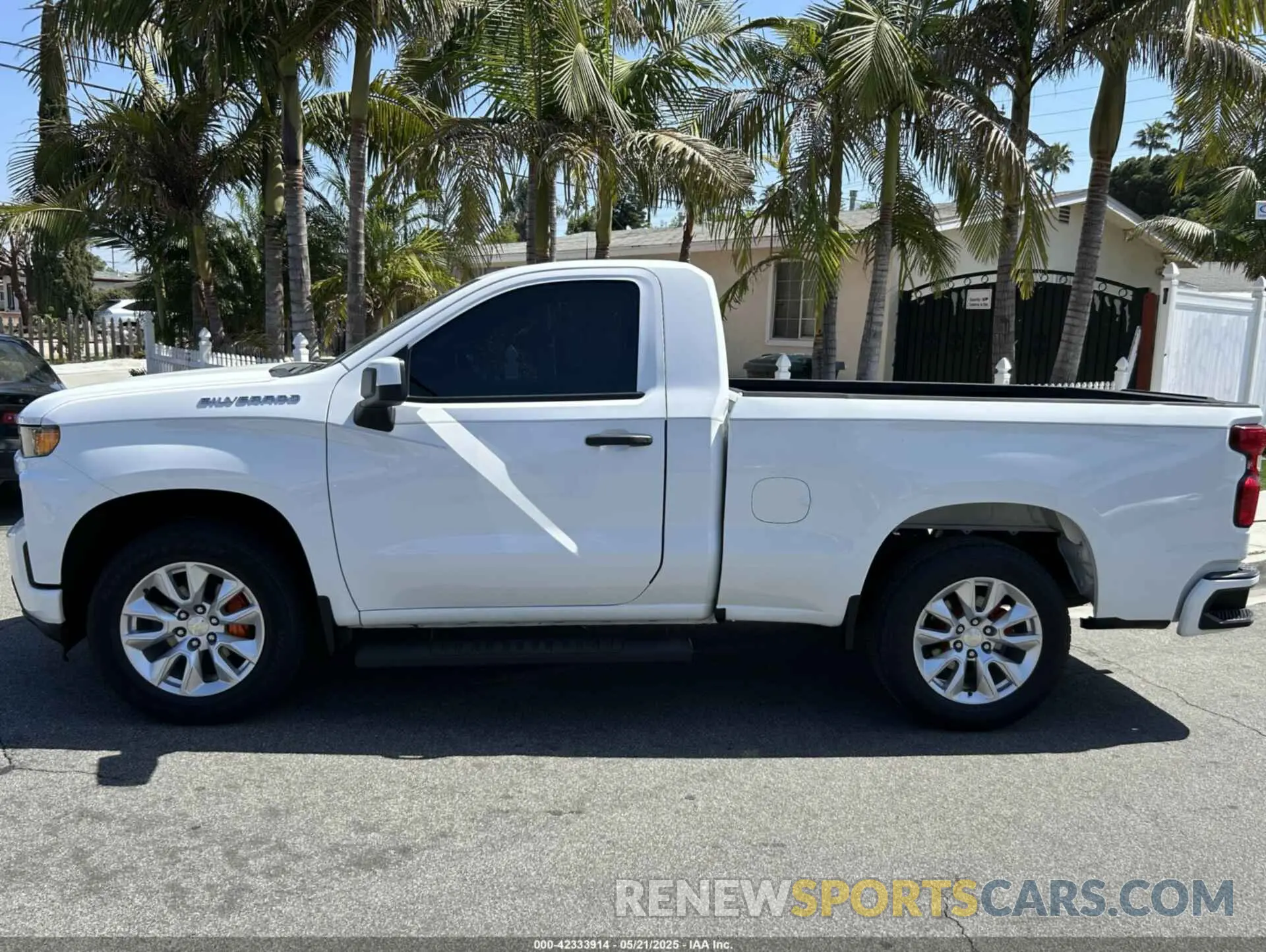 13 Photograph of a damaged car 3GCNWAEF7LG408051 CHEVROLET SILVERADO 1500 2020