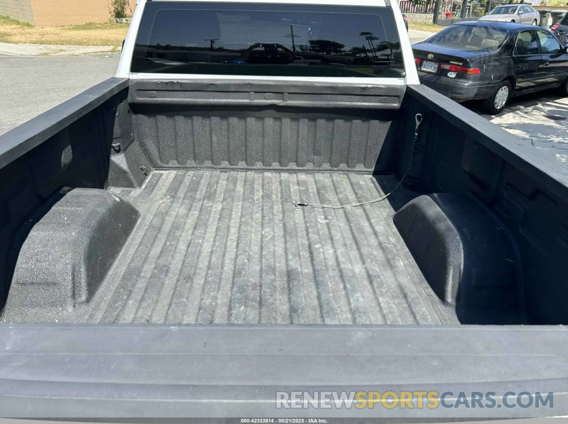 8 Photograph of a damaged car 3GCNWAEF7LG408051 CHEVROLET SILVERADO 1500 2020