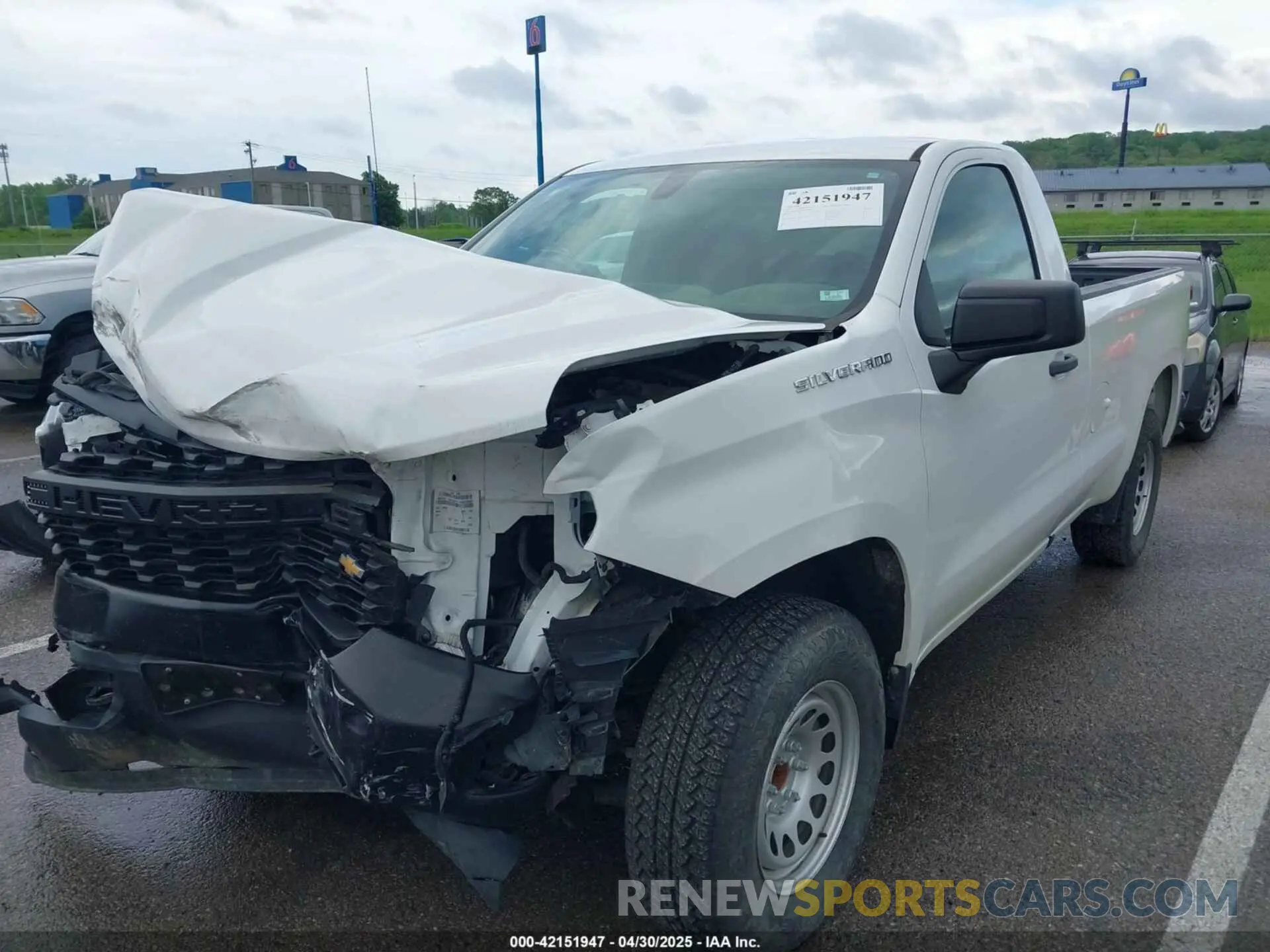2 Photograph of a damaged car 3GCNWAEF8LG228206 CHEVROLET SILVERADO 1500 2020