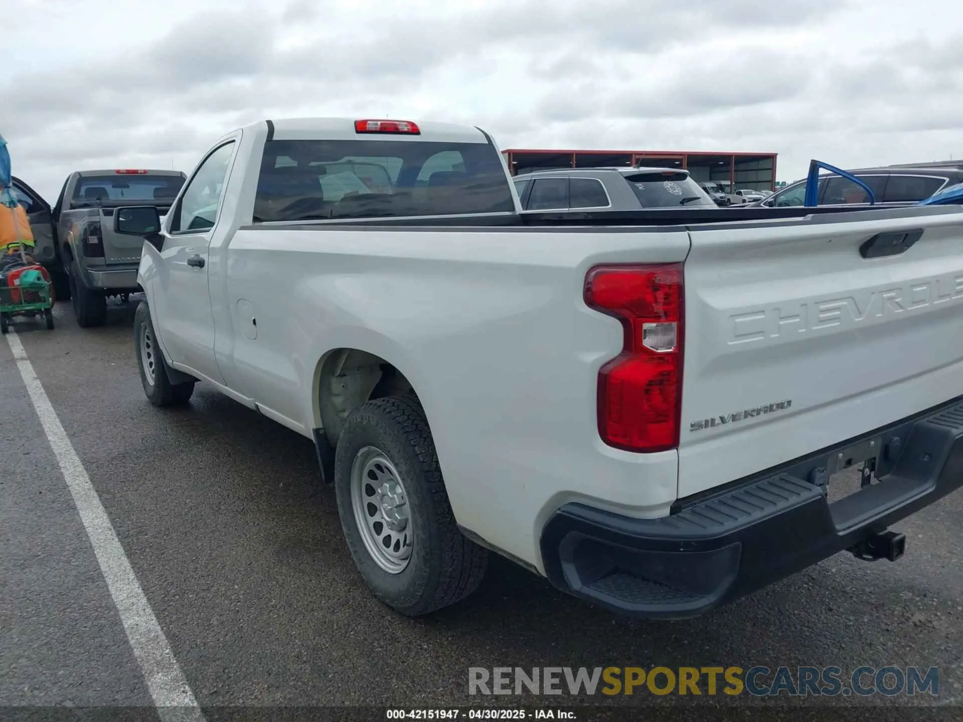 3 Photograph of a damaged car 3GCNWAEF8LG228206 CHEVROLET SILVERADO 1500 2020