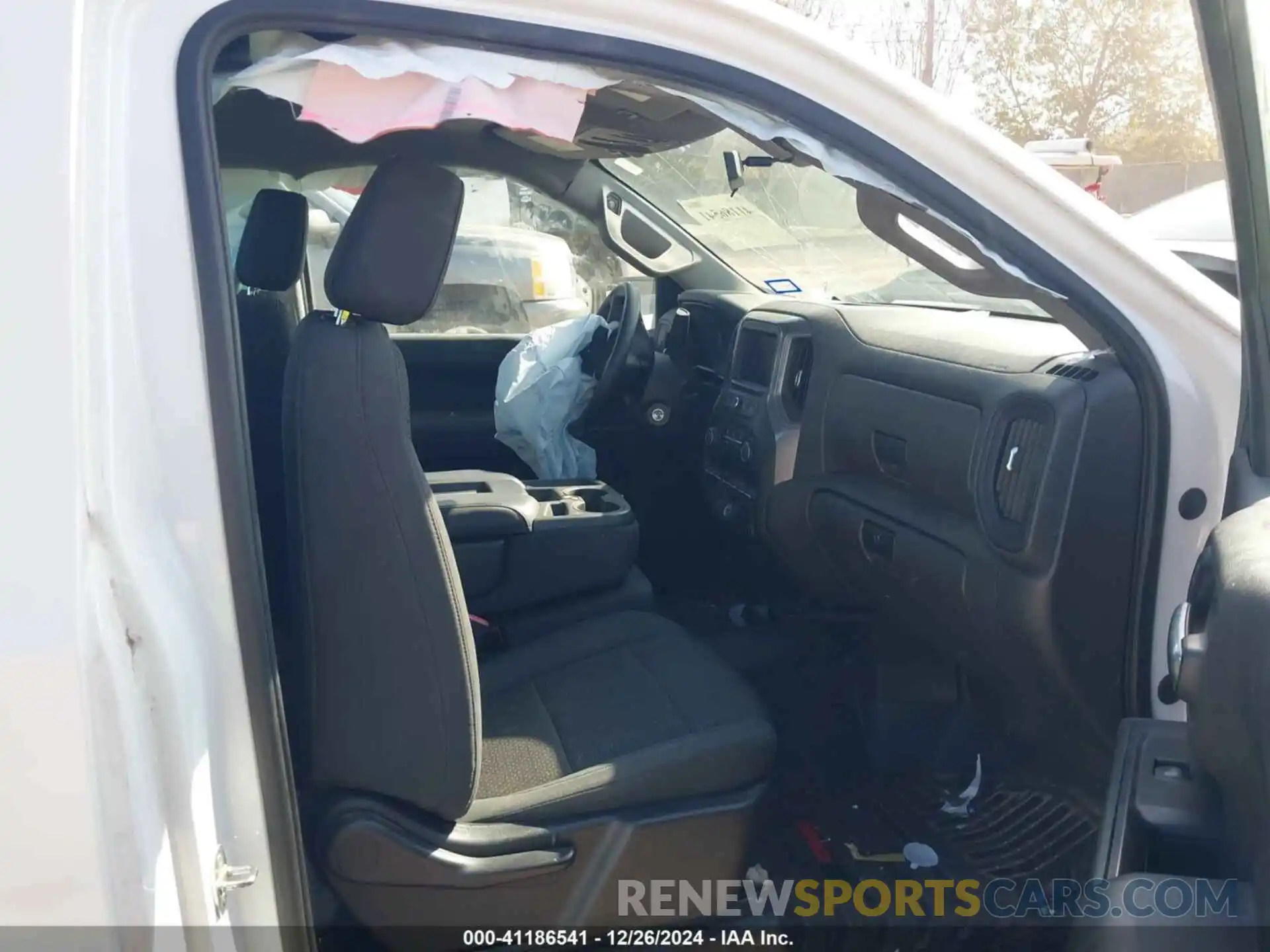 5 Photograph of a damaged car 3GCNWAEFXLG262938 CHEVROLET SILVERADO 1500 2020