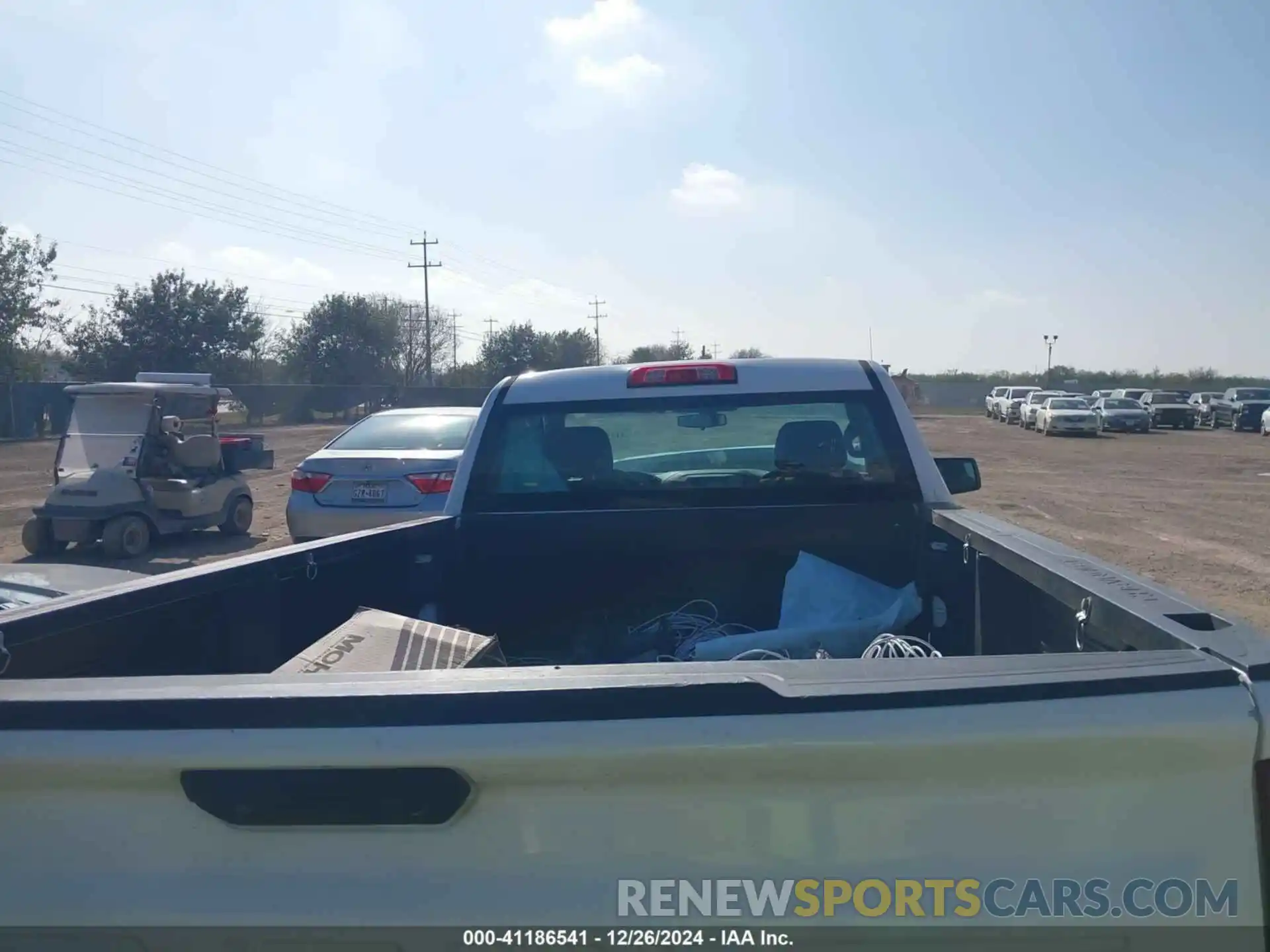 8 Photograph of a damaged car 3GCNWAEFXLG262938 CHEVROLET SILVERADO 1500 2020