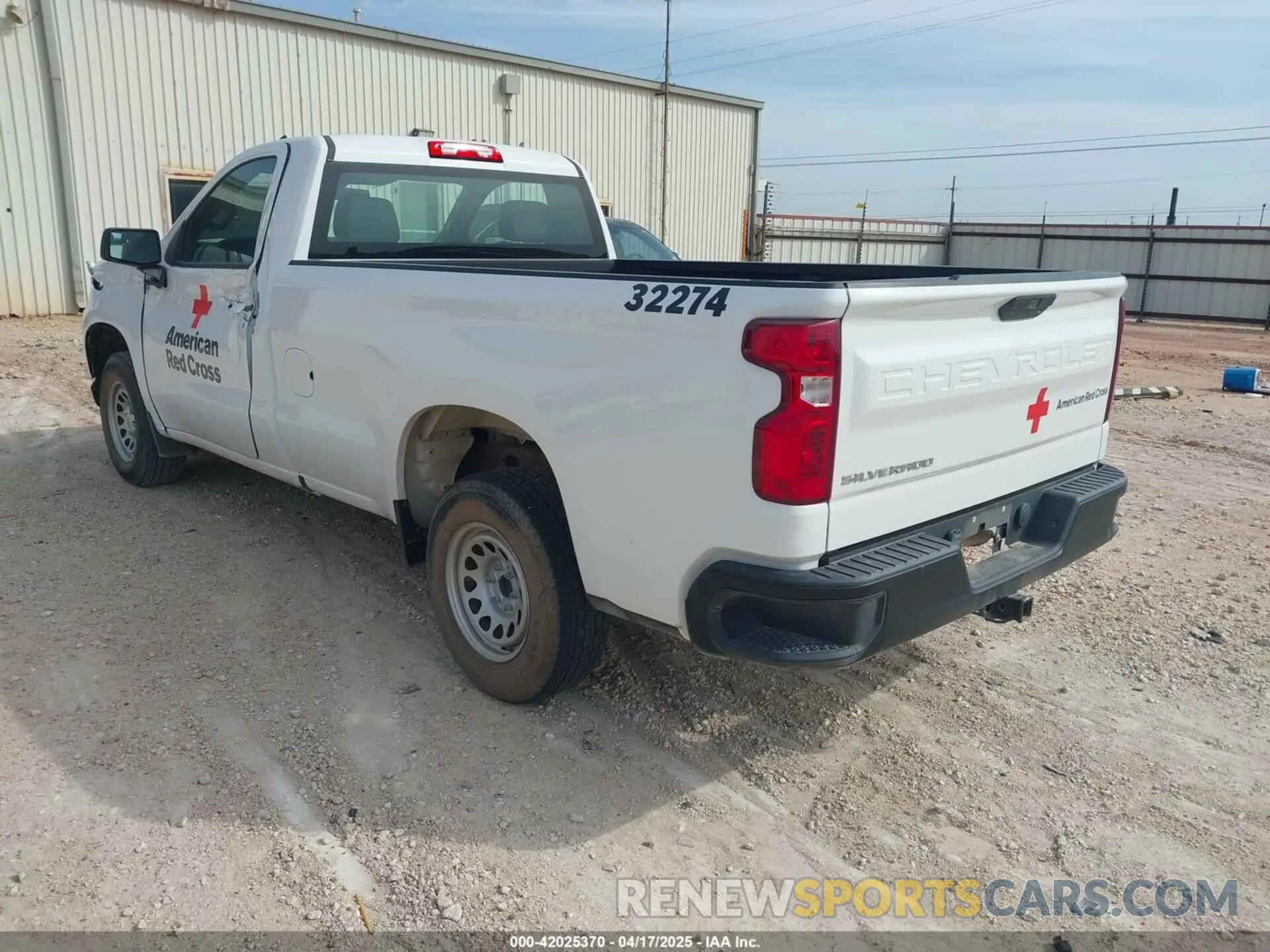 3 Photograph of a damaged car 3GCNWAEH5LG340866 CHEVROLET SILVERADO 1500 2020