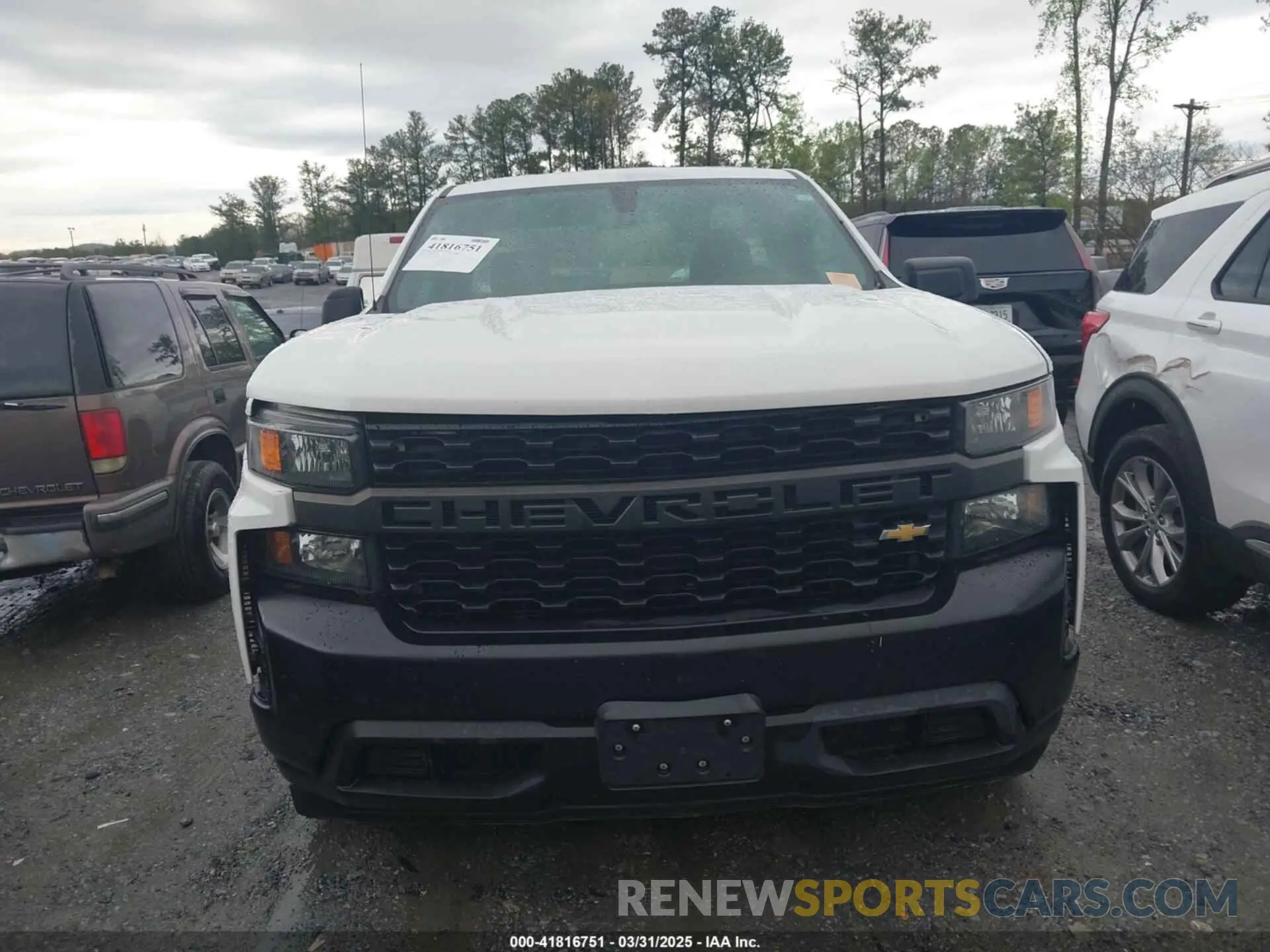 12 Photograph of a damaged car 3GCNWAEHXLG424116 CHEVROLET SILVERADO 1500 2020