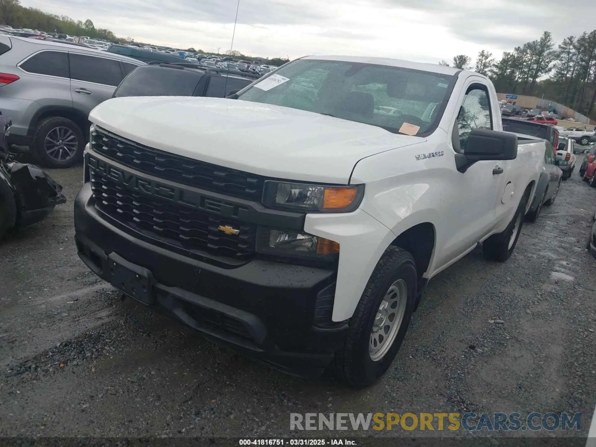 2 Photograph of a damaged car 3GCNWAEHXLG424116 CHEVROLET SILVERADO 1500 2020