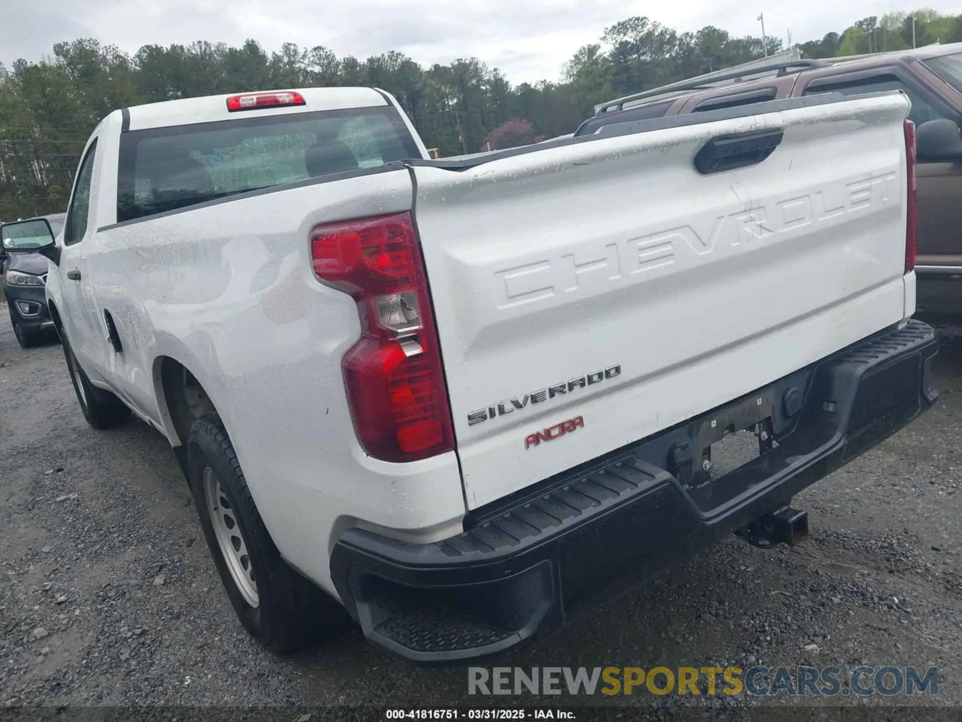 3 Photograph of a damaged car 3GCNWAEHXLG424116 CHEVROLET SILVERADO 1500 2020