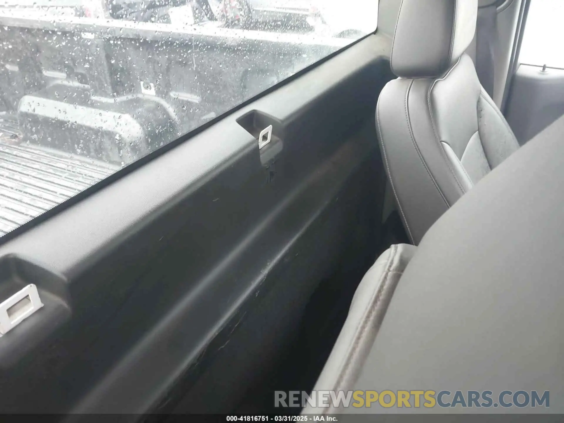 8 Photograph of a damaged car 3GCNWAEHXLG424116 CHEVROLET SILVERADO 1500 2020