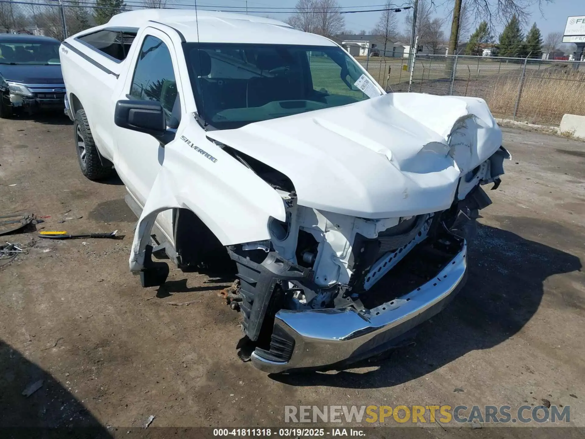 1 Photograph of a damaged car 3GCNYAEF1LG106927 CHEVROLET SILVERADO 1500 2020
