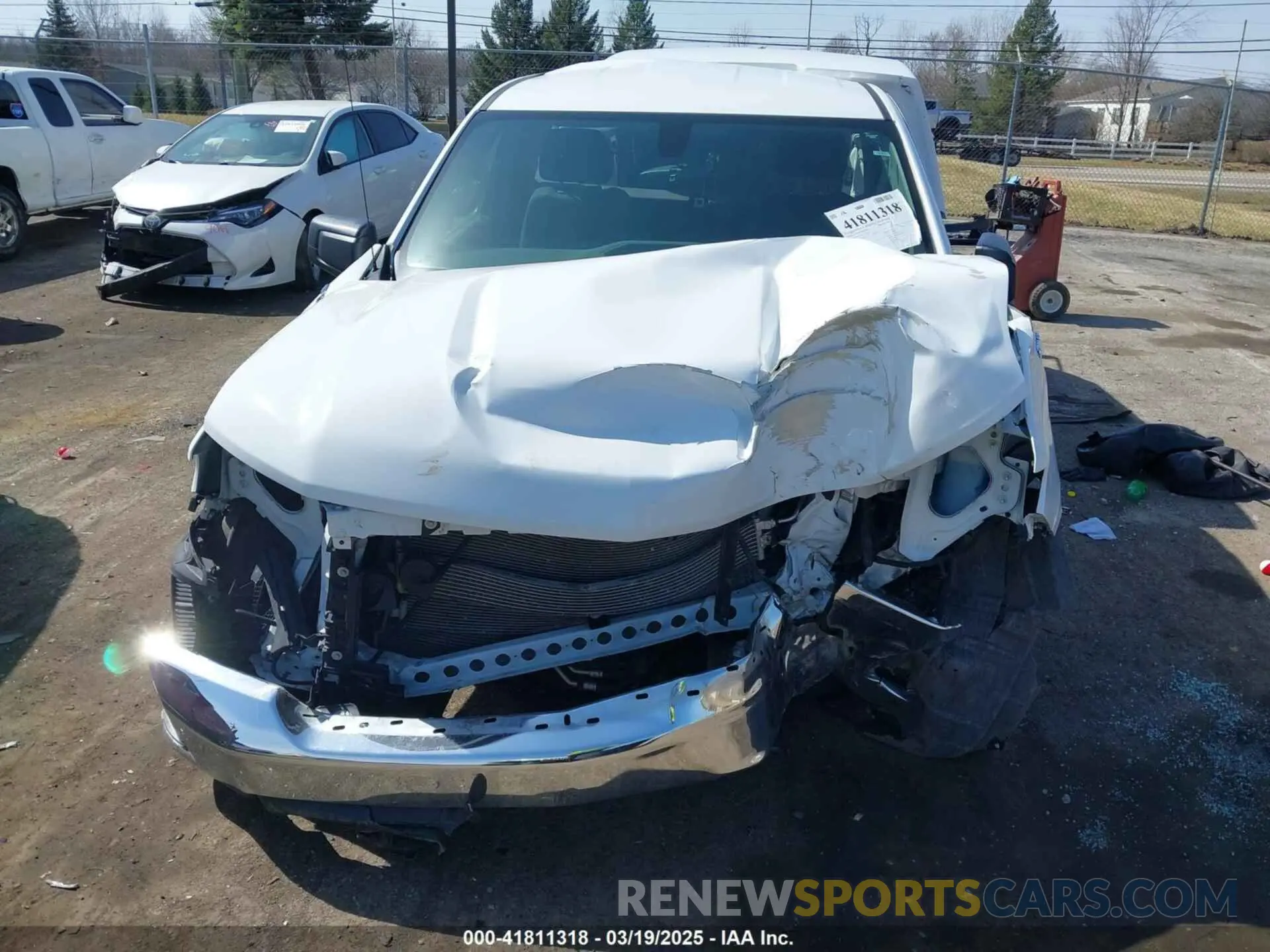 12 Photograph of a damaged car 3GCNYAEF1LG106927 CHEVROLET SILVERADO 1500 2020
