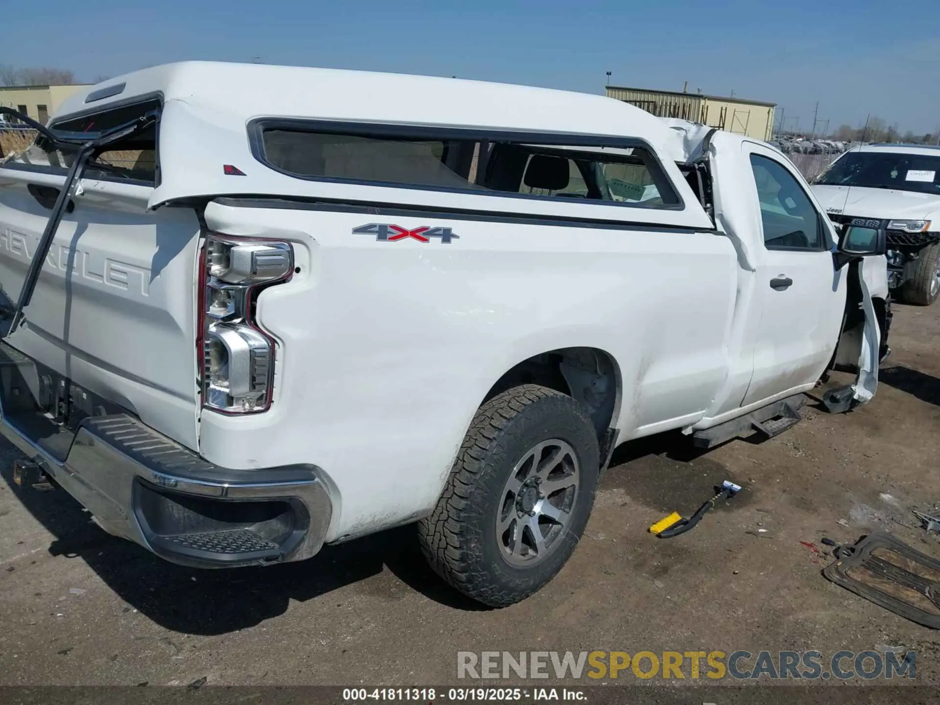 4 Photograph of a damaged car 3GCNYAEF1LG106927 CHEVROLET SILVERADO 1500 2020